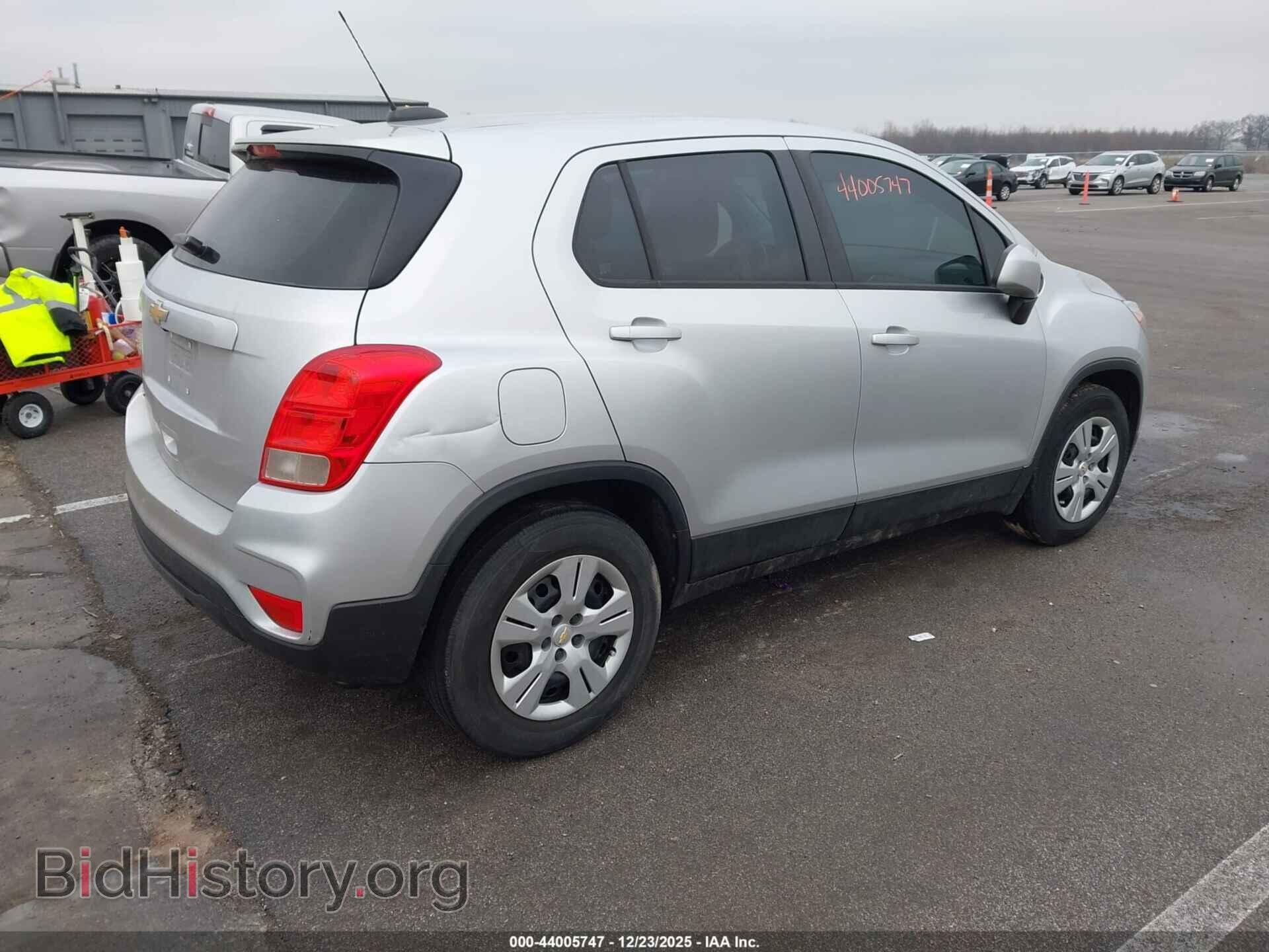 2017 CHEVROLET TRAX - VIN: KL7CJKSB8HB153789 - Фото 4