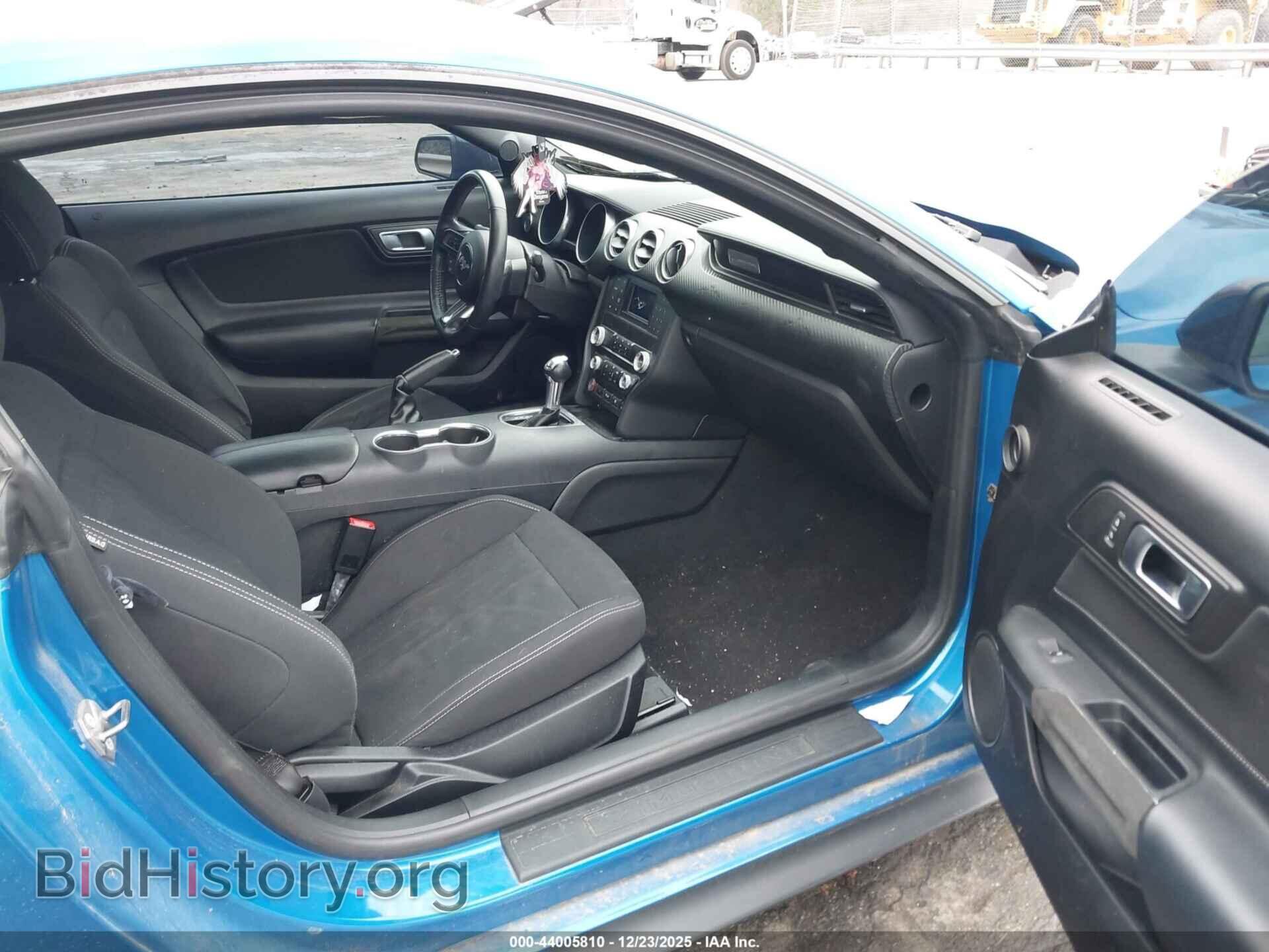 2021 FORD MUSTANG - VIN: 1FA6P8TH4M5128102 - Фото 5