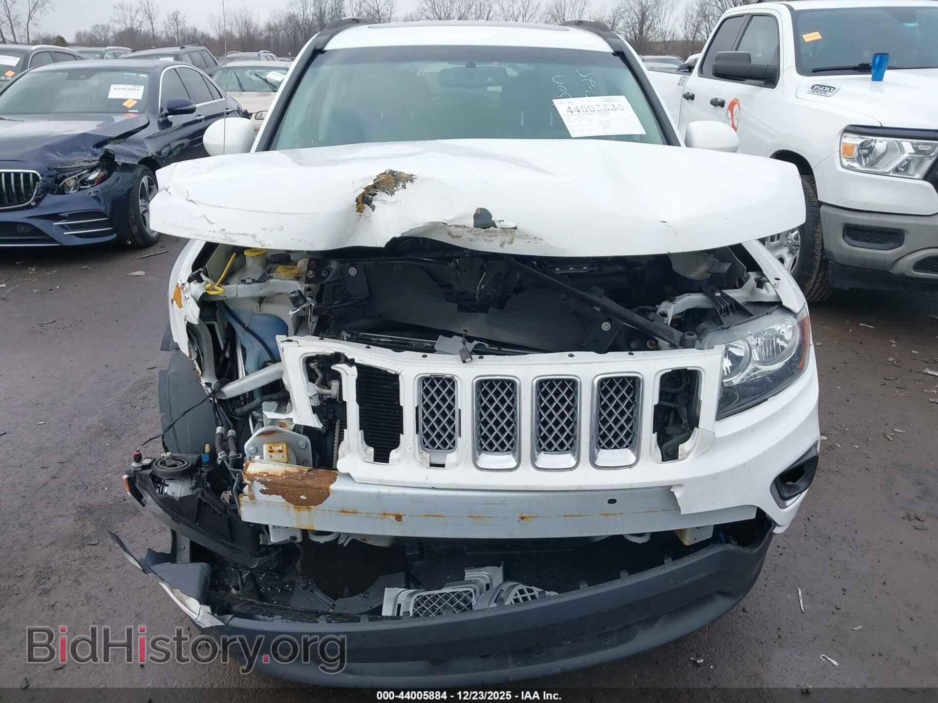2016 JEEP COMPASS - VIN: 1C4NJDEB3GD745574 - Фото 12