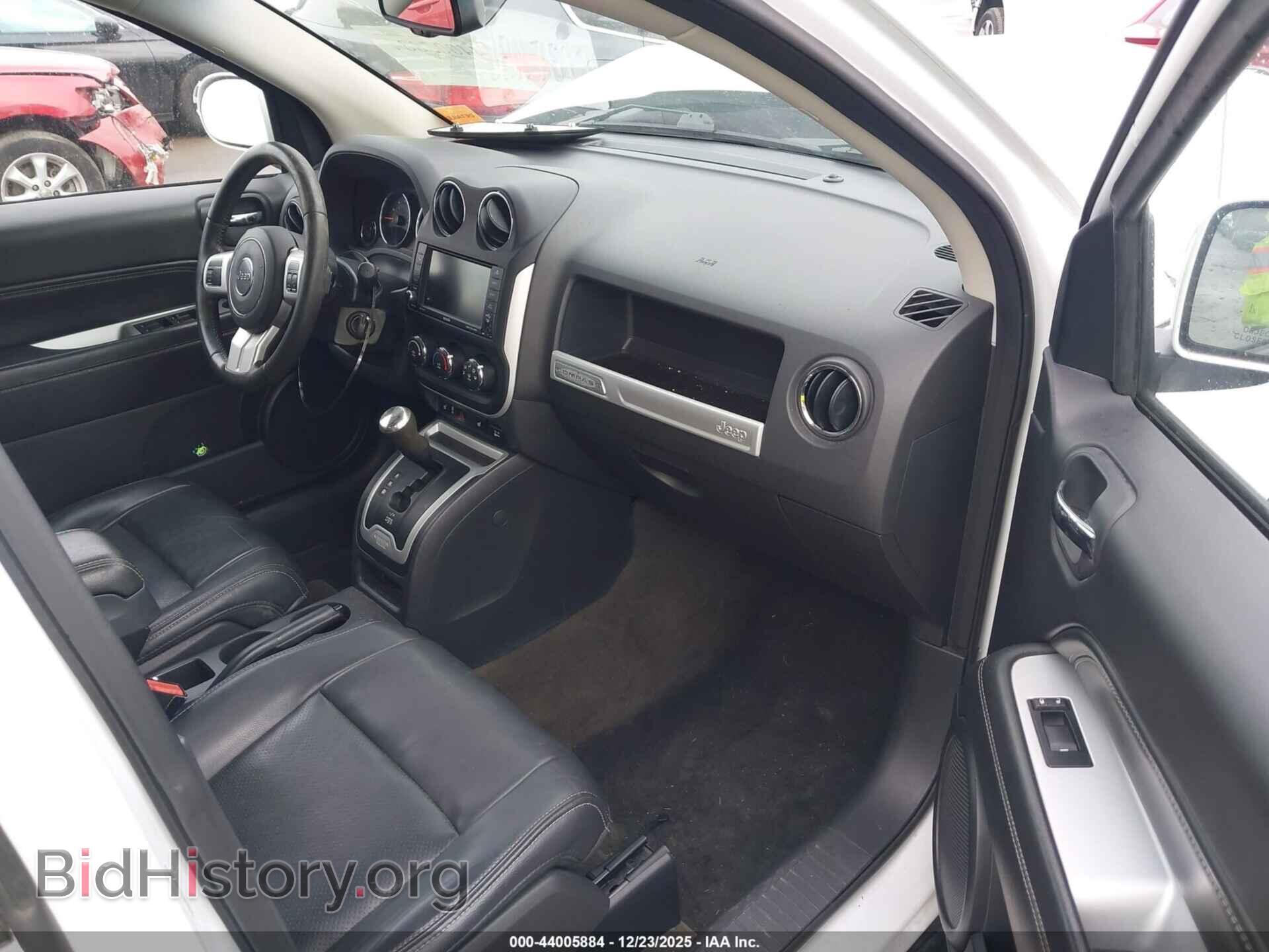 2016 JEEP COMPASS - VIN: 1C4NJDEB3GD745574 - Фото 5