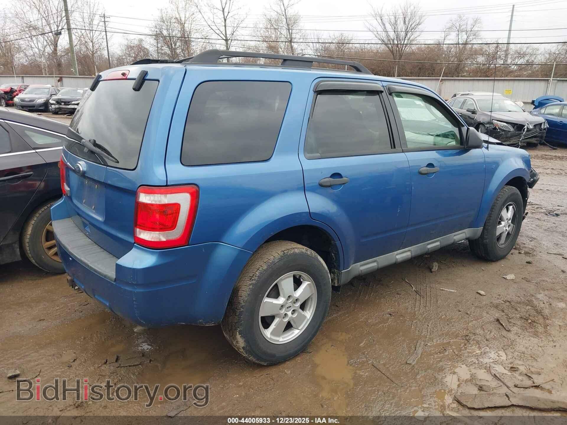 2010 FORD ESCAPE - VIN: 1FMCU0D71AKA32076 - Фото 4