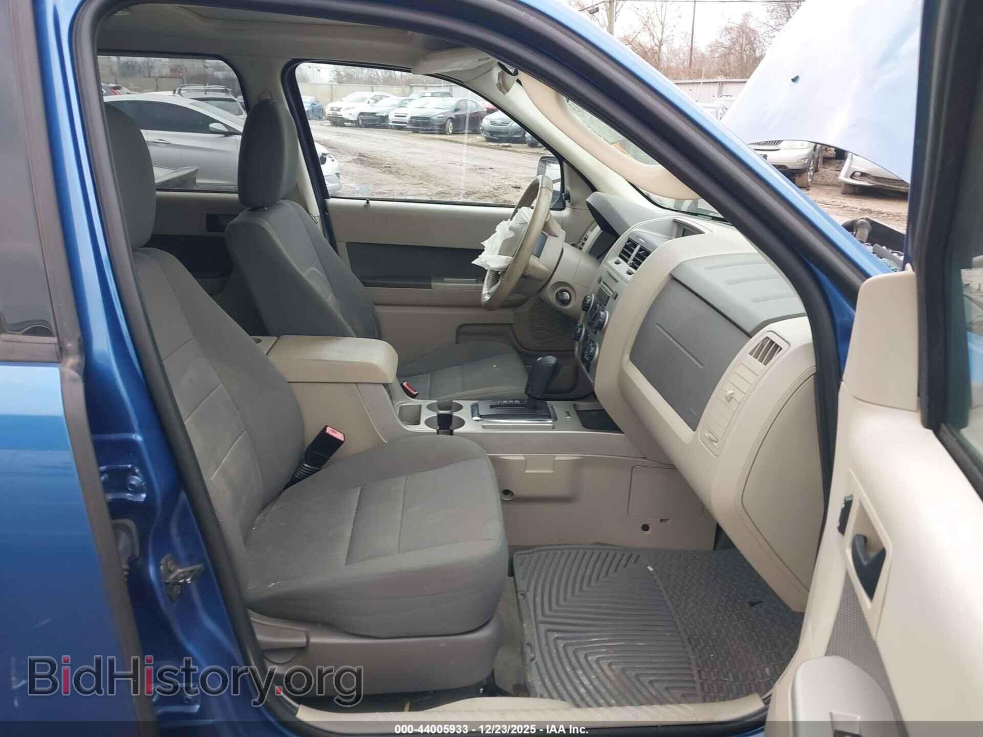 2010 FORD ESCAPE - VIN: 1FMCU0D71AKA32076 - Фото 5