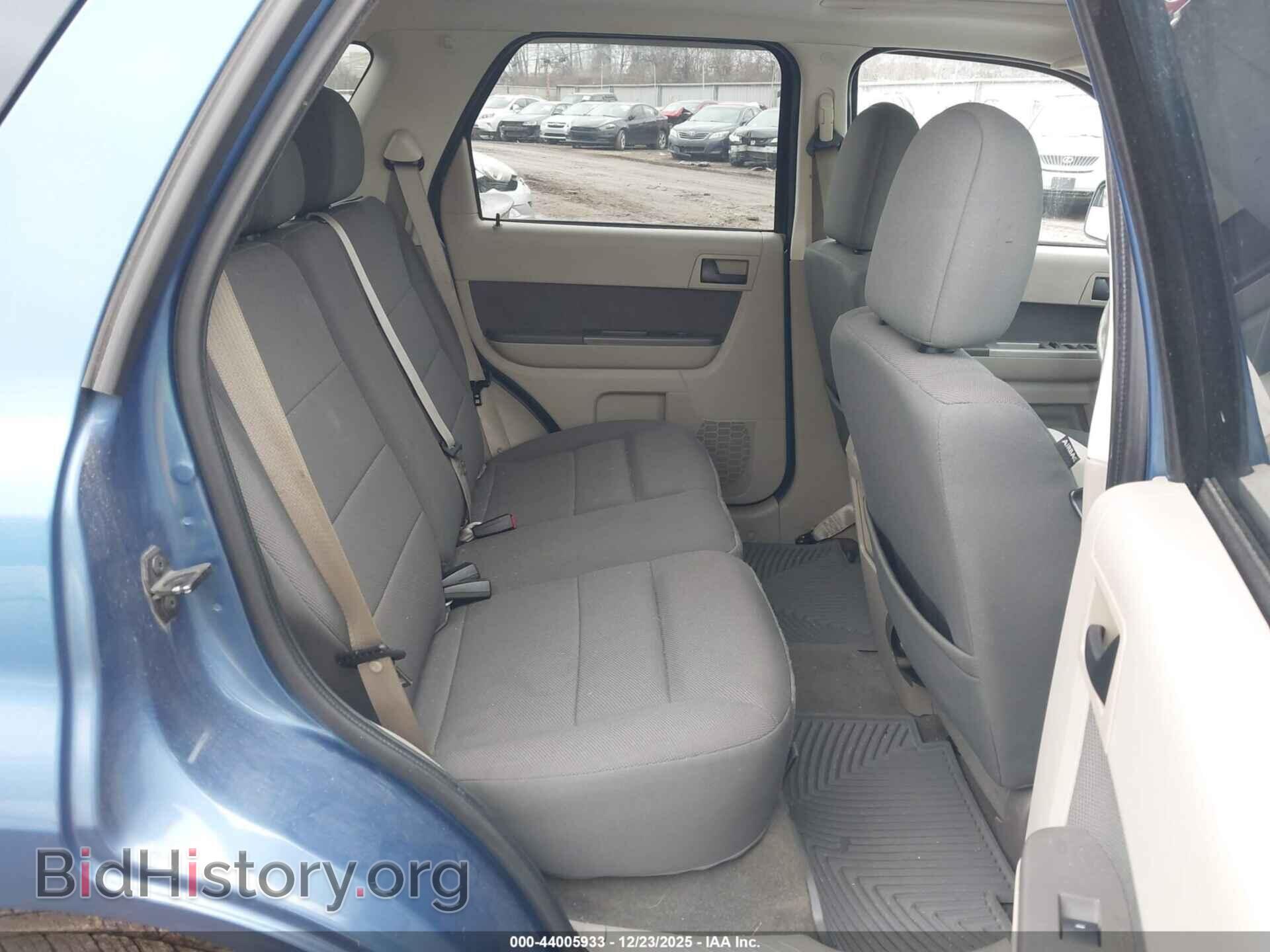 2010 FORD ESCAPE - VIN: 1FMCU0D71AKA32076 - Фото 8
