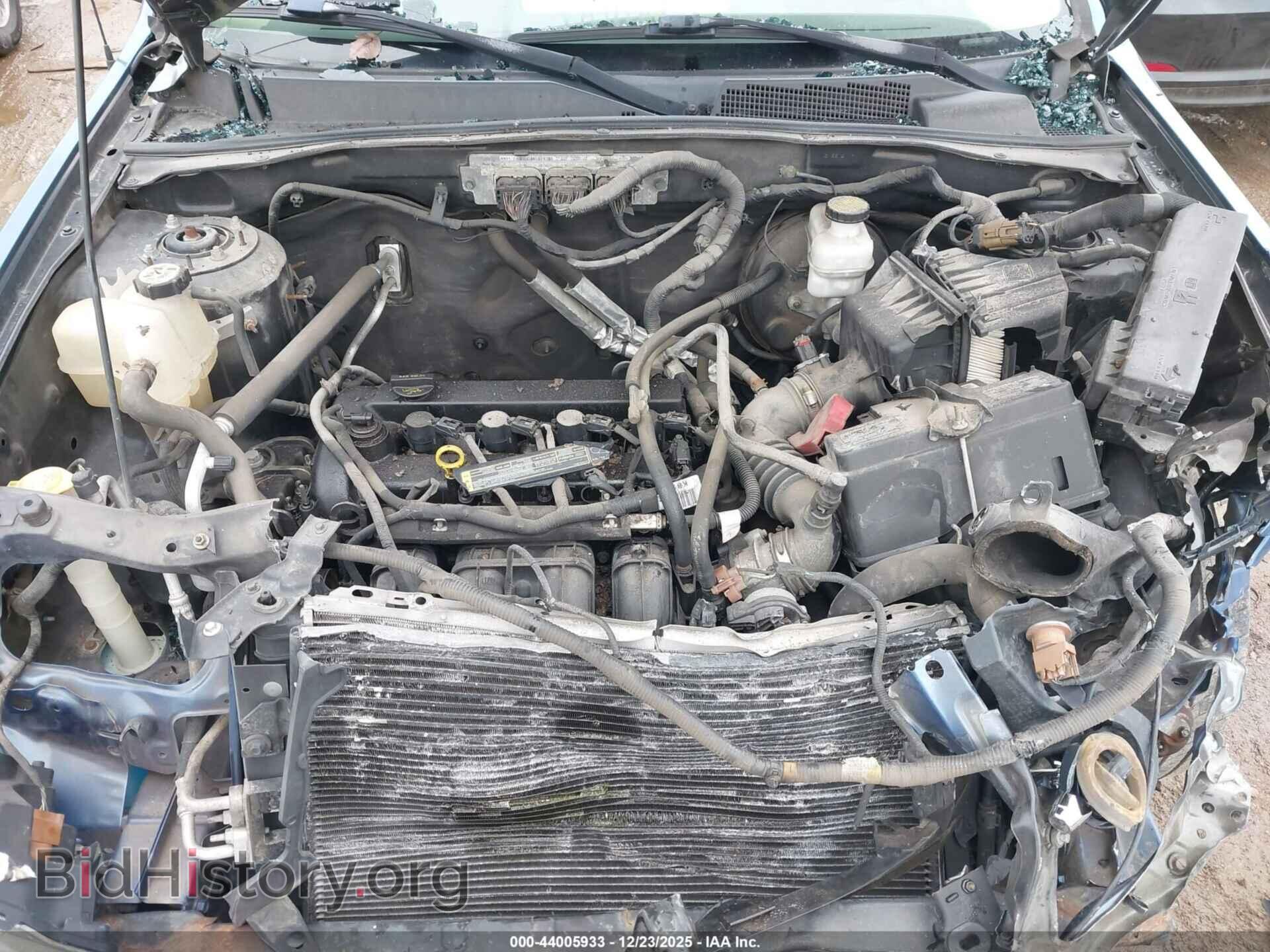 2010 FORD ESCAPE - VIN: 1FMCU0D71AKA32076 - Фото 10