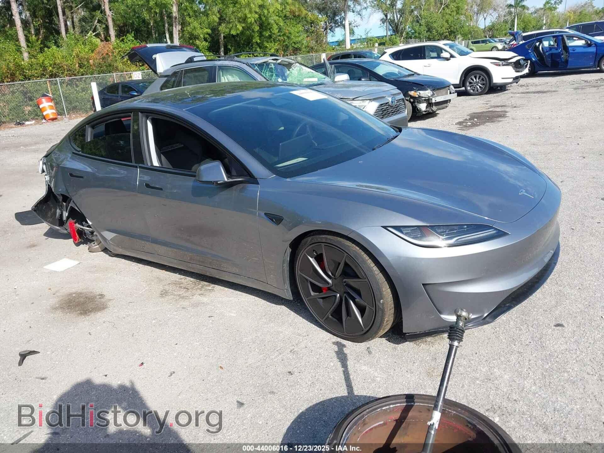 Photo 5YJ3E1ET8SF953826 - TESLA MODEL 3 2025