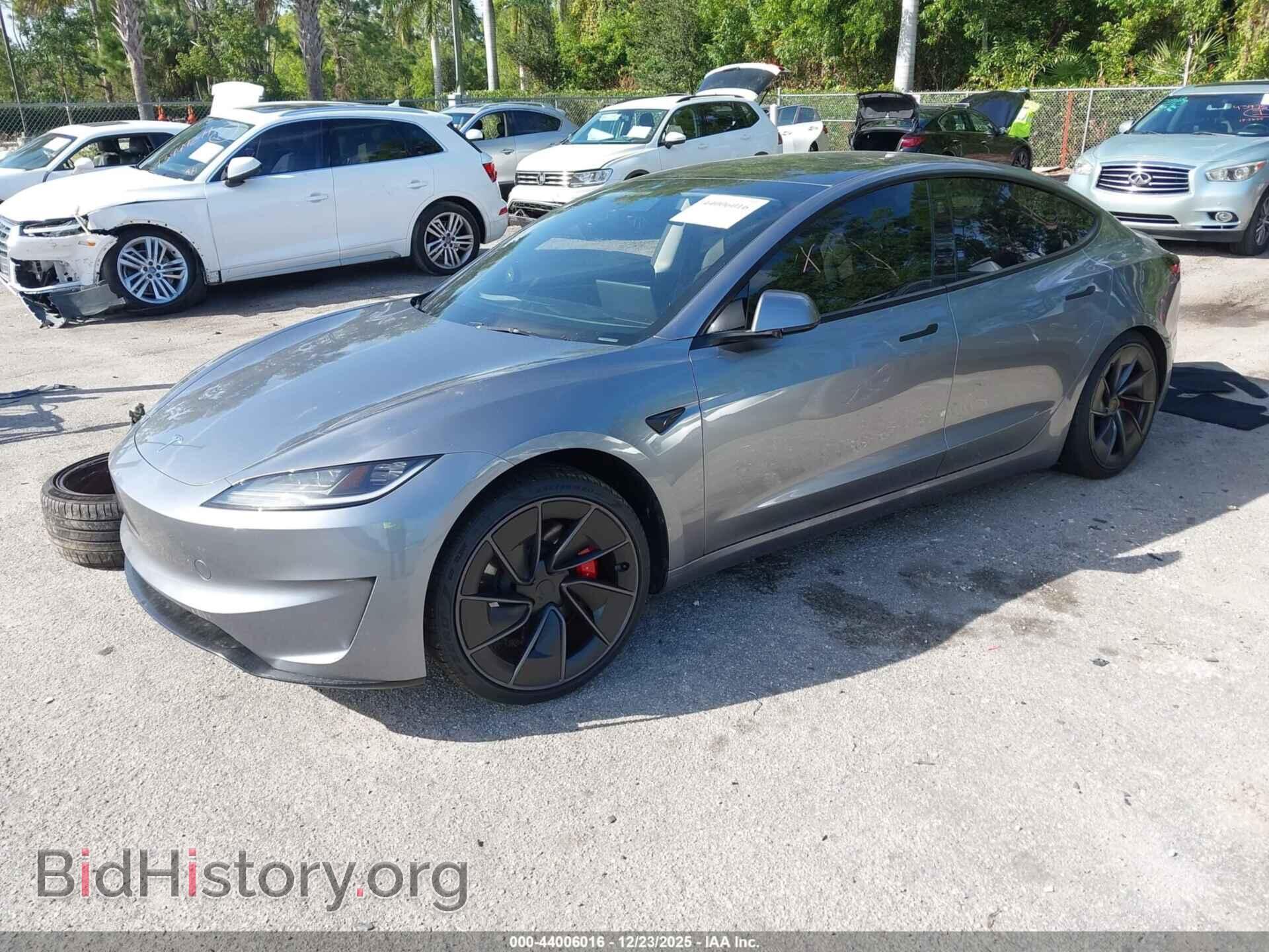2025 TESLA MODEL 3 - VIN: 5YJ3E1ET8SF953826 - Фото 2