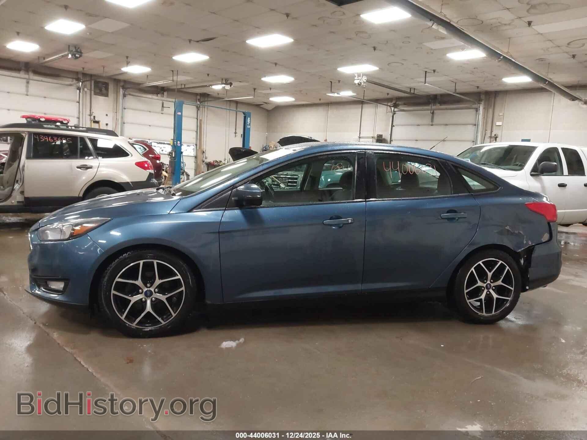 2018 FORD FOCUS - VIN: 1FADP3H29JL290877 - Фото 14
