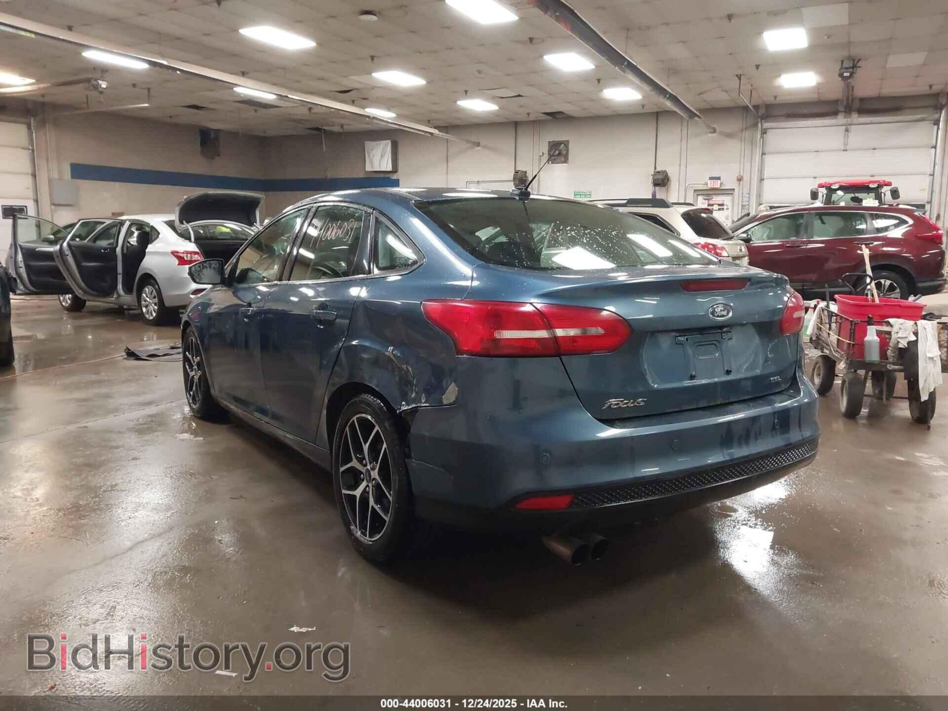 2018 FORD FOCUS - VIN: 1FADP3H29JL290877 - Фото 3