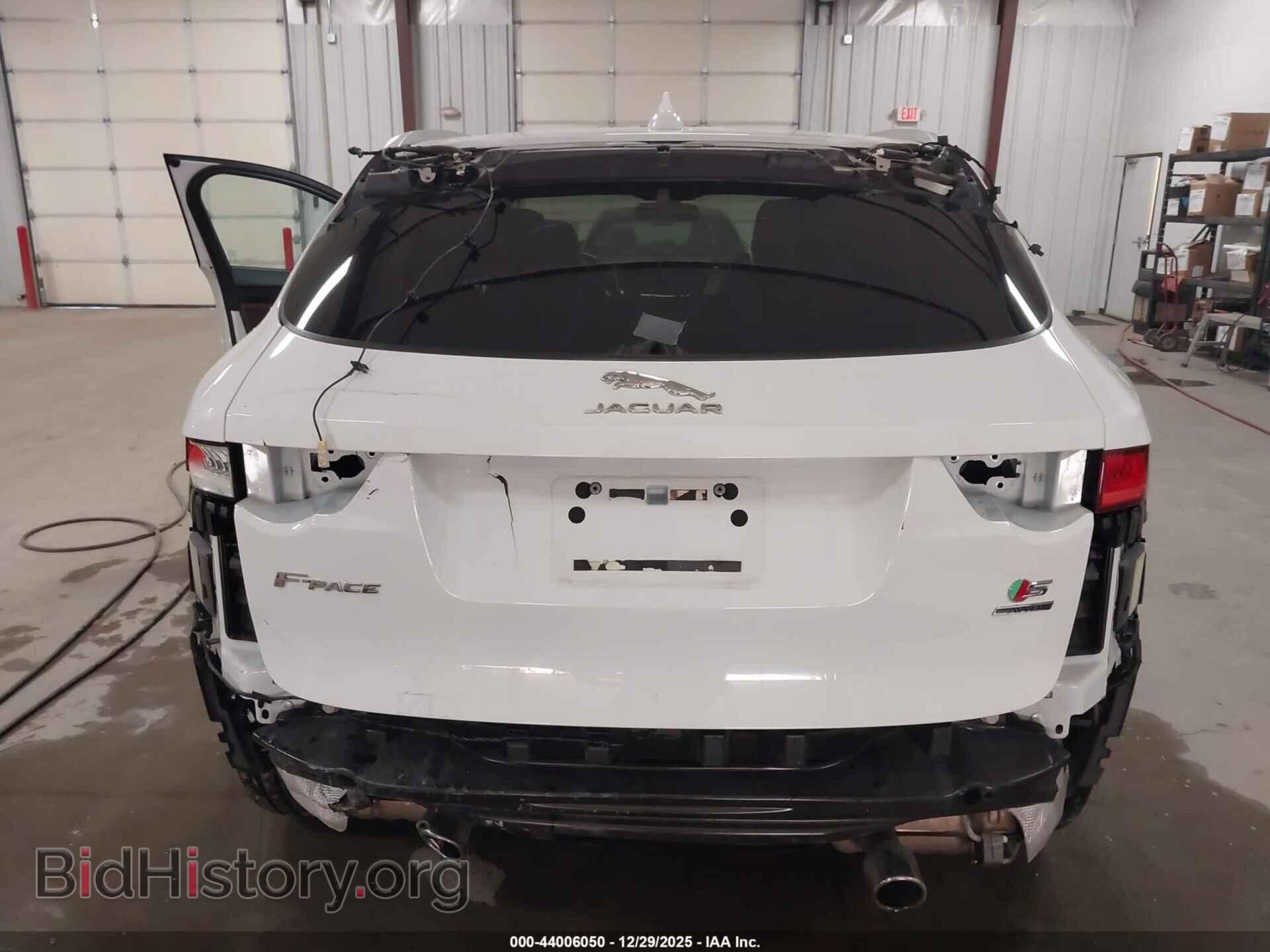 2018 JAGUAR F-PACE - VIN: SADCM2FV2JA285106 - Фото 6