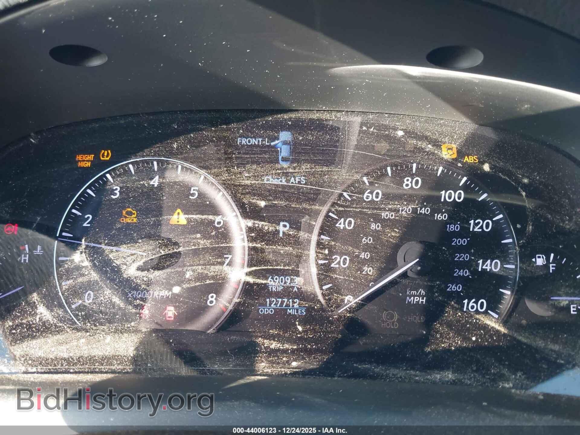 2009 LEXUS LS 460 - VIN: JTHGL46F995033957 - Photo 7
