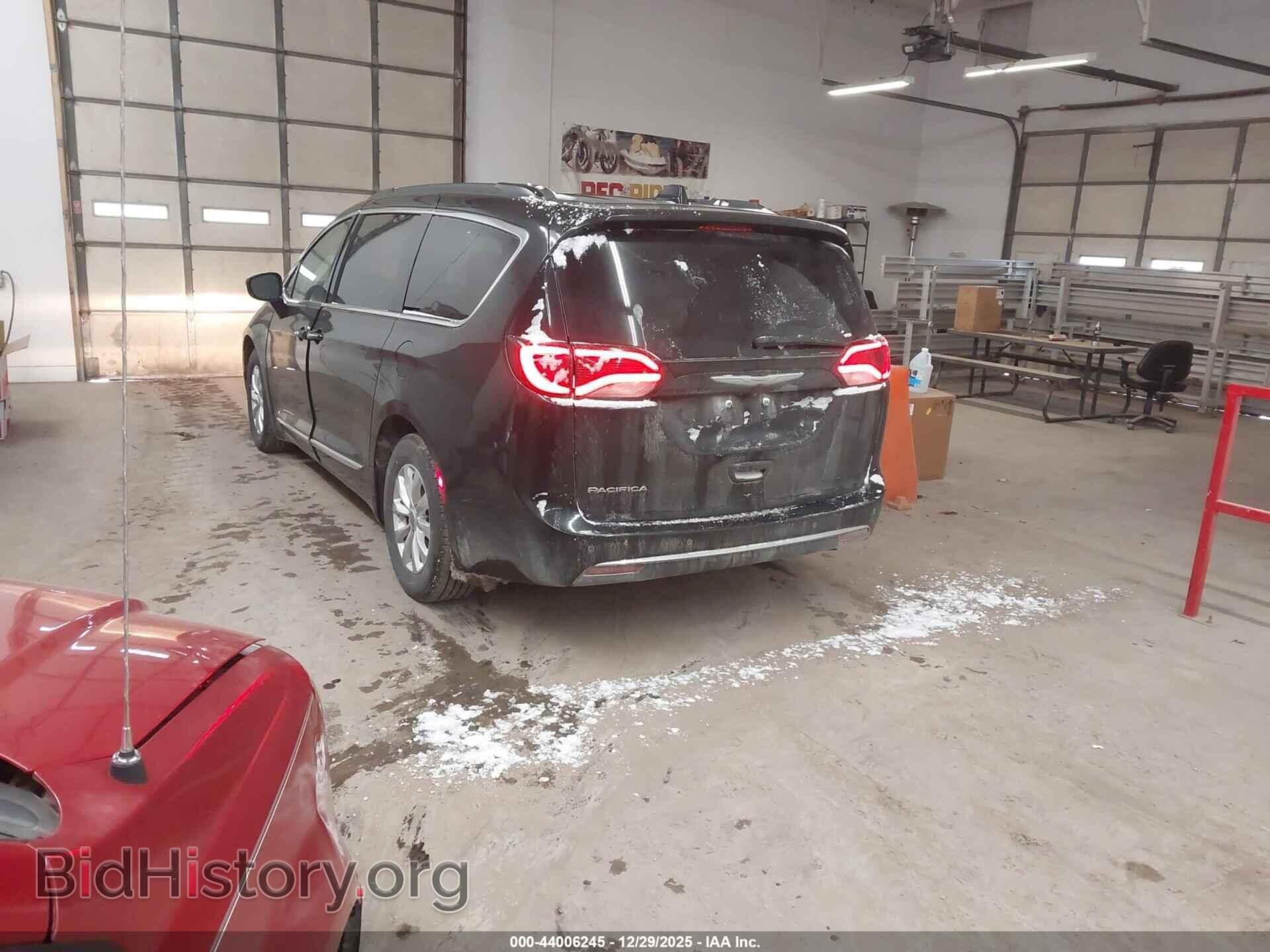 2017 CHRYSLER PACIFICA - VIN: 2C4RC1BG0HR530002 - Фото 3