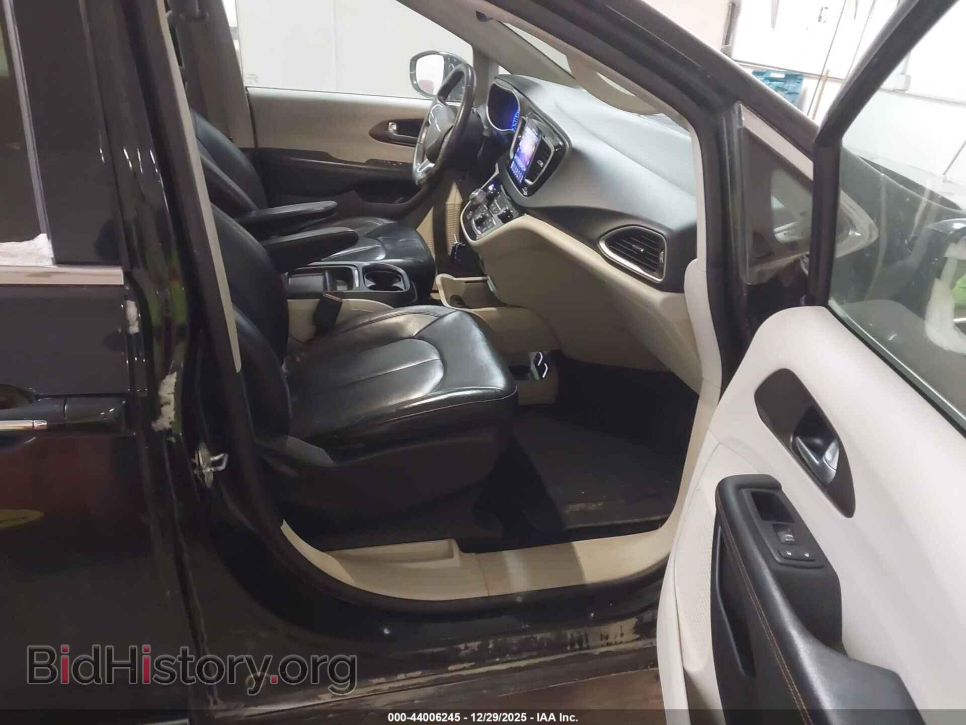 2017 CHRYSLER PACIFICA - VIN: 2C4RC1BG0HR530002 - Фото 5