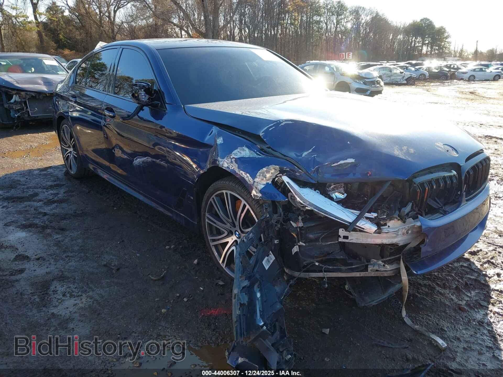 Photo WBAJE7C32HG888139 - BMW 540I 2017