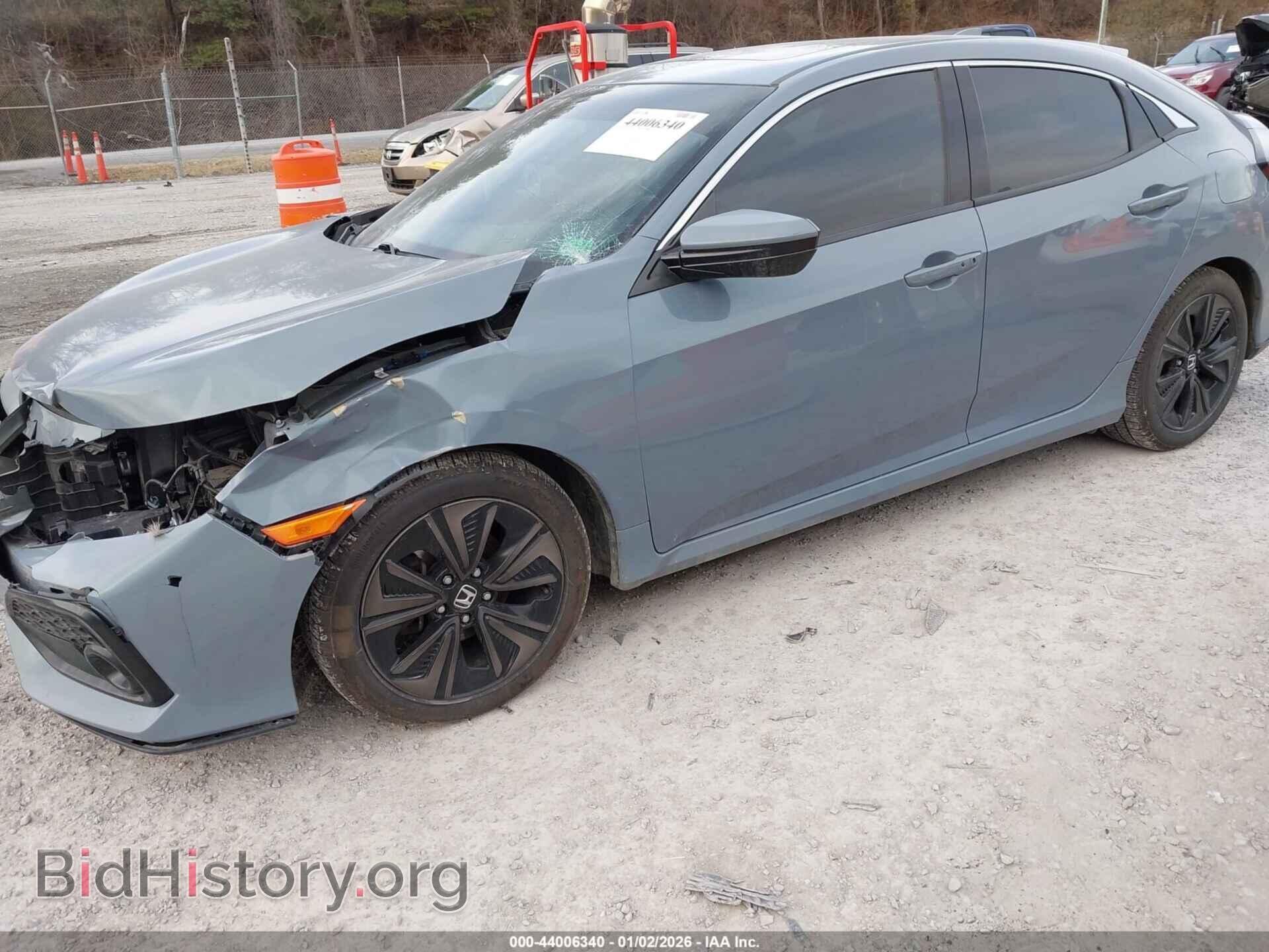 2019 HONDA CIVIC - VIN: SHHFK7H63KU228647 - Фото 2