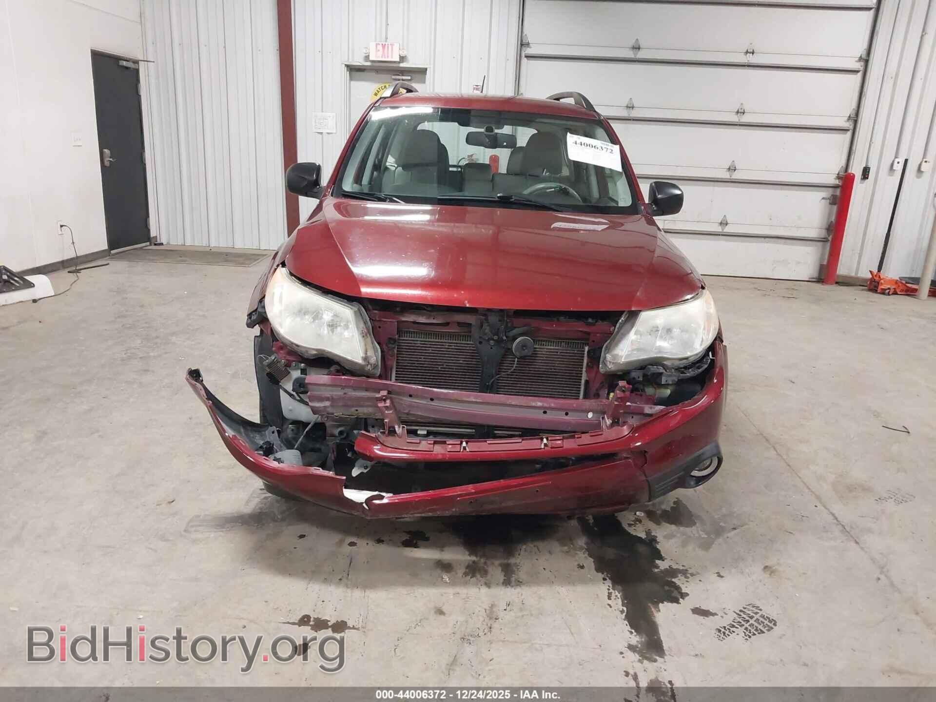 2011 SUBARU FORESTER - VIN: JF2SHBBC2BH710141 - Фото 6