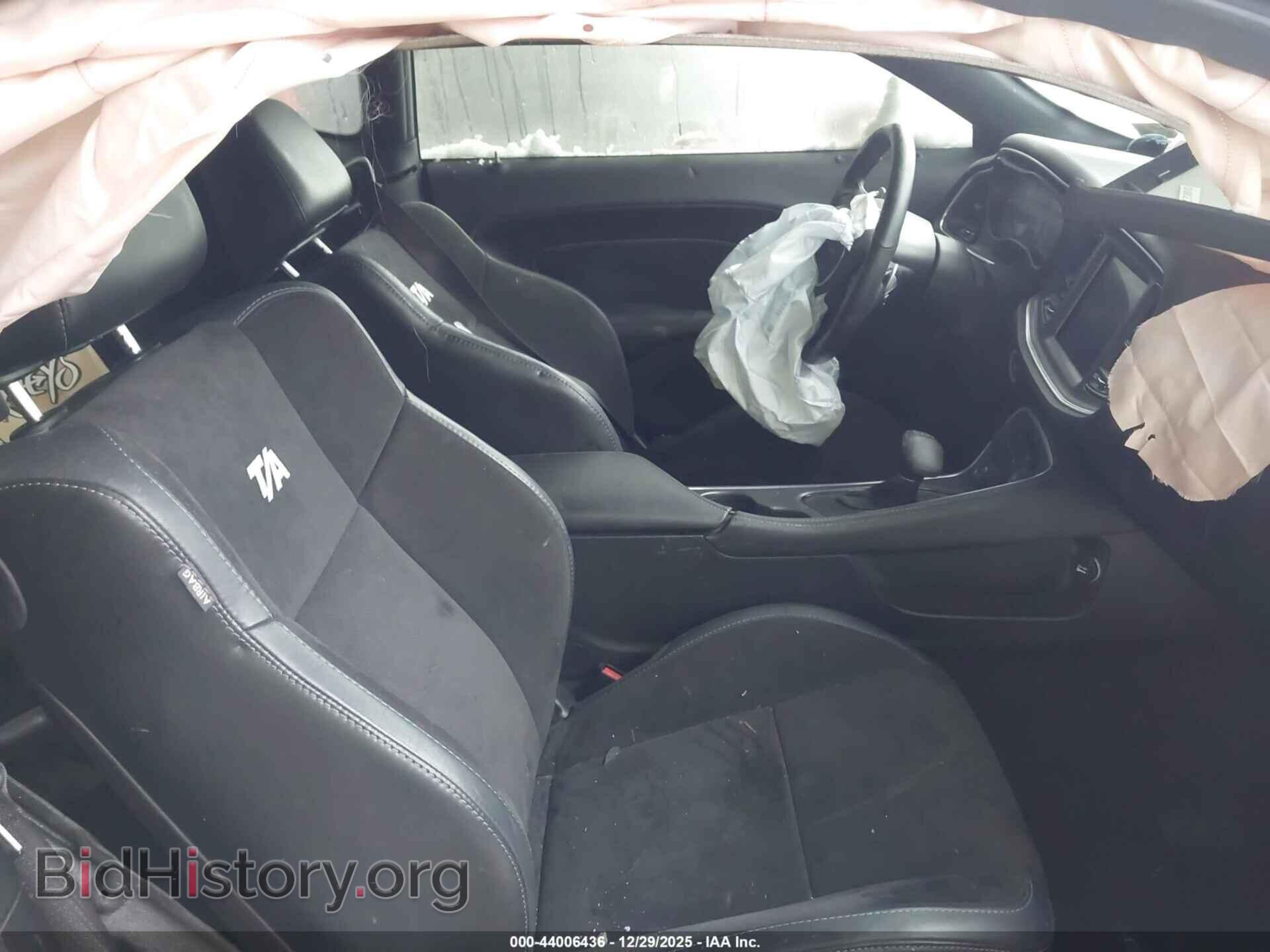 2017 DODGE CHALLENGER - VIN: 2C3CDZBT8HH632740 - Фото 8