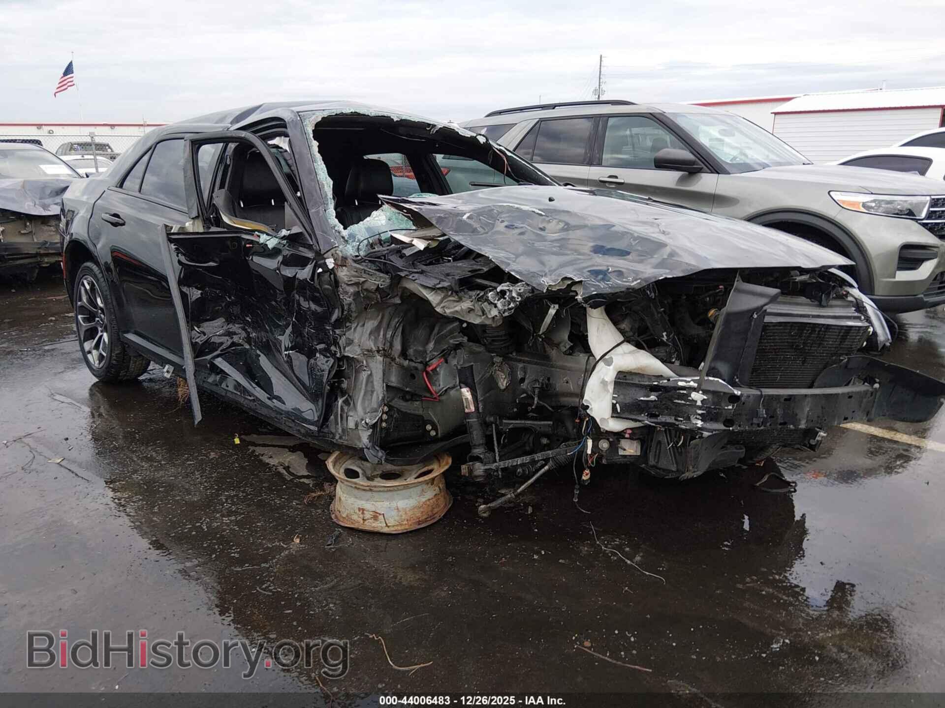 Photo 2C3CCABT4GH164167 - CHRYSLER 300 2016