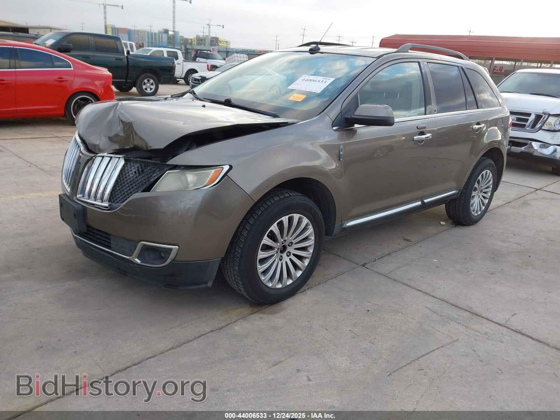 2012 LINCOLN MKX - VIN: 2LMDJ6JK1CBL06659 - Photo 2