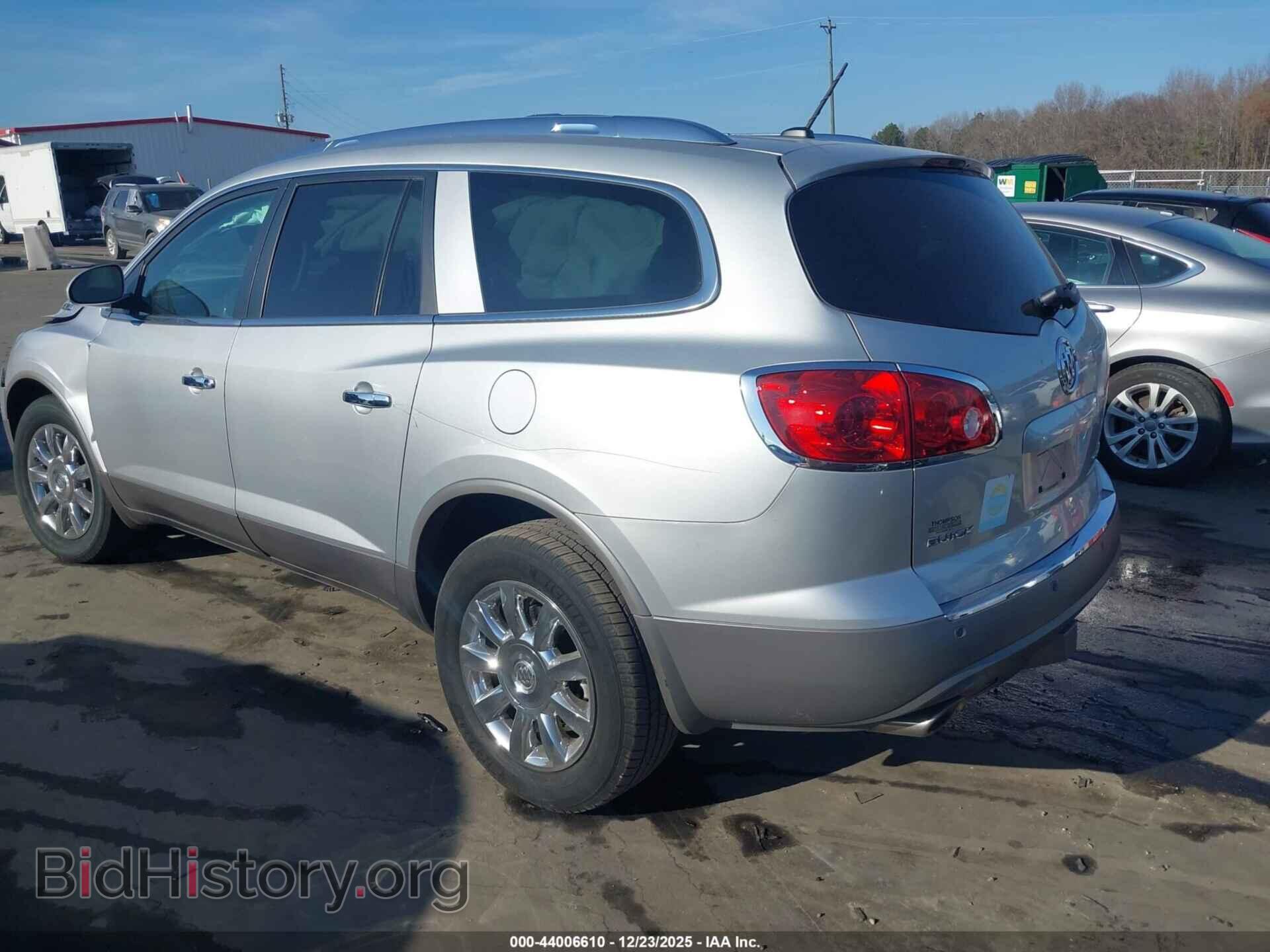 2012 BUICK ENCLAVE - VIN: 5GAKRCED2CJ352041 - Фото 3