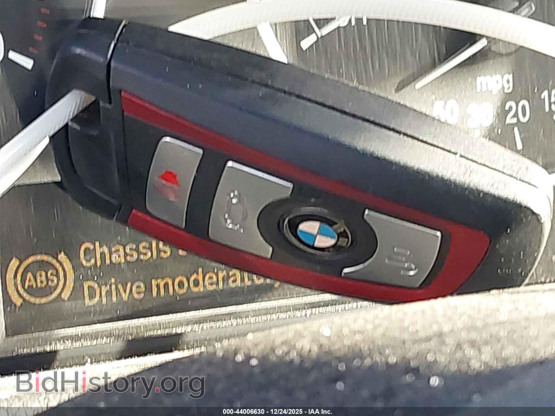 2018 BMW 330I - VIN: WBA8B9C50JEE81705 - Фото 11