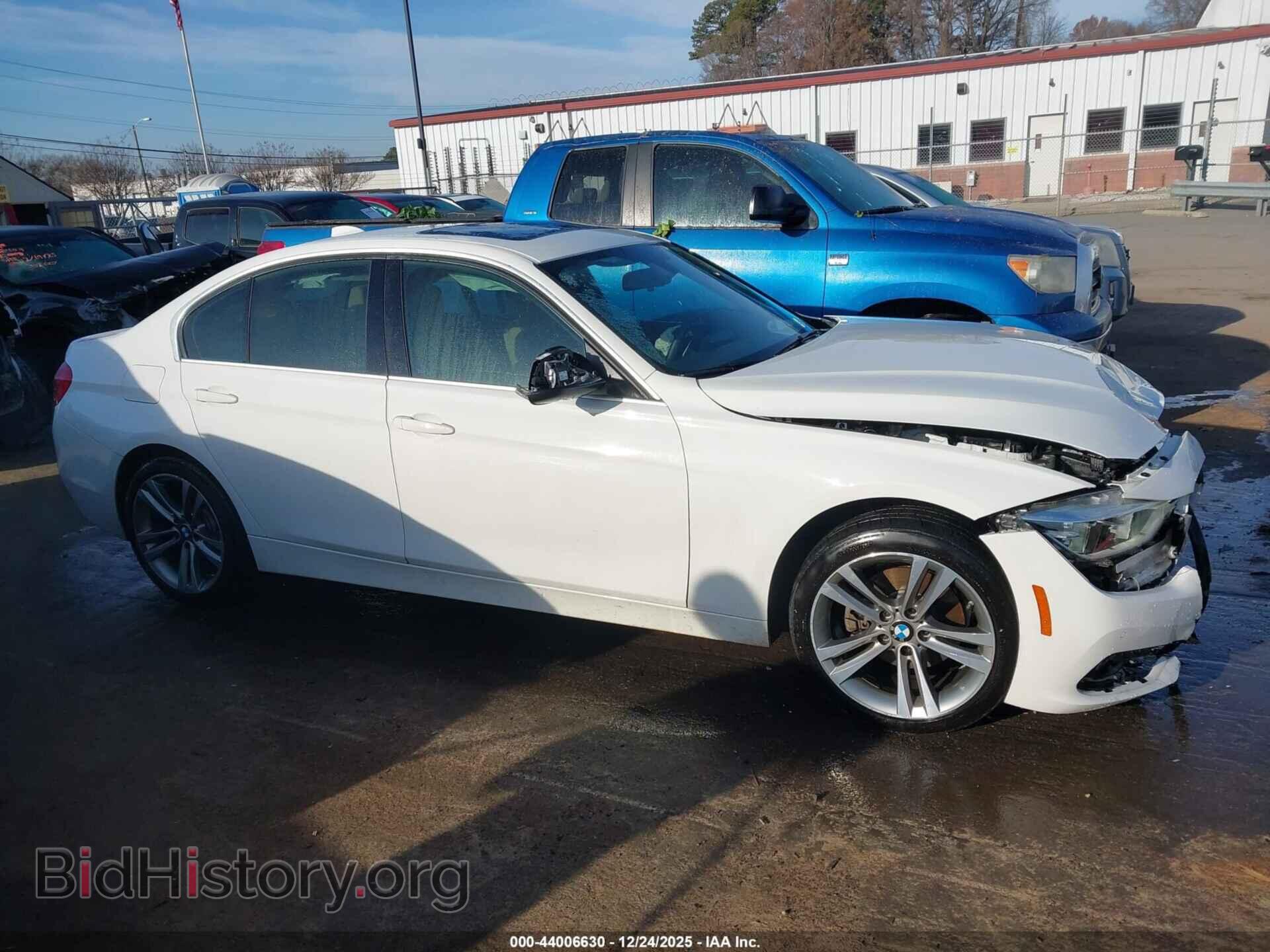 2018 BMW 330I - VIN: WBA8B9C50JEE81705 - Фото 13