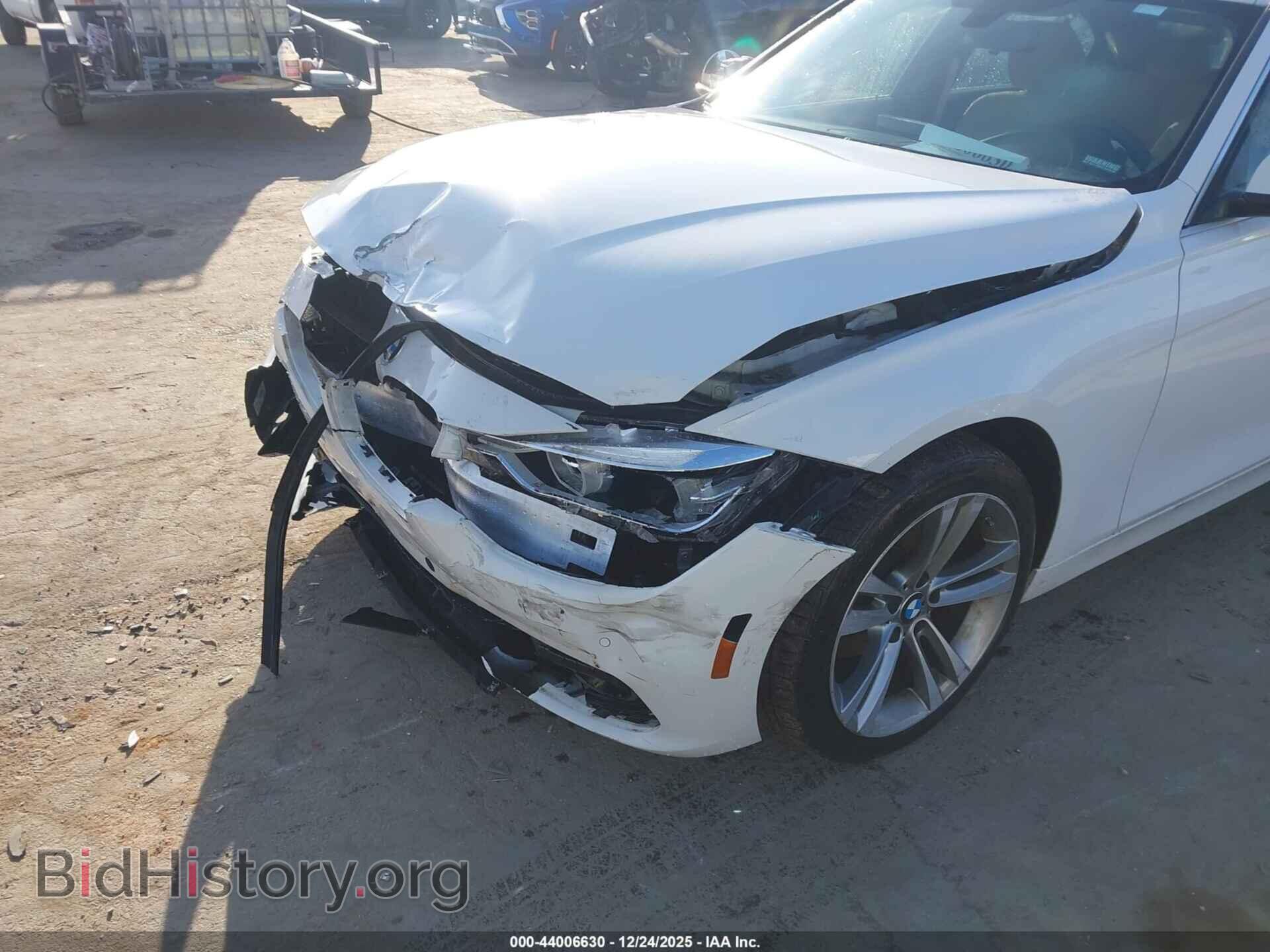 2018 BMW 330I - VIN: WBA8B9C50JEE81705 - Фото 6