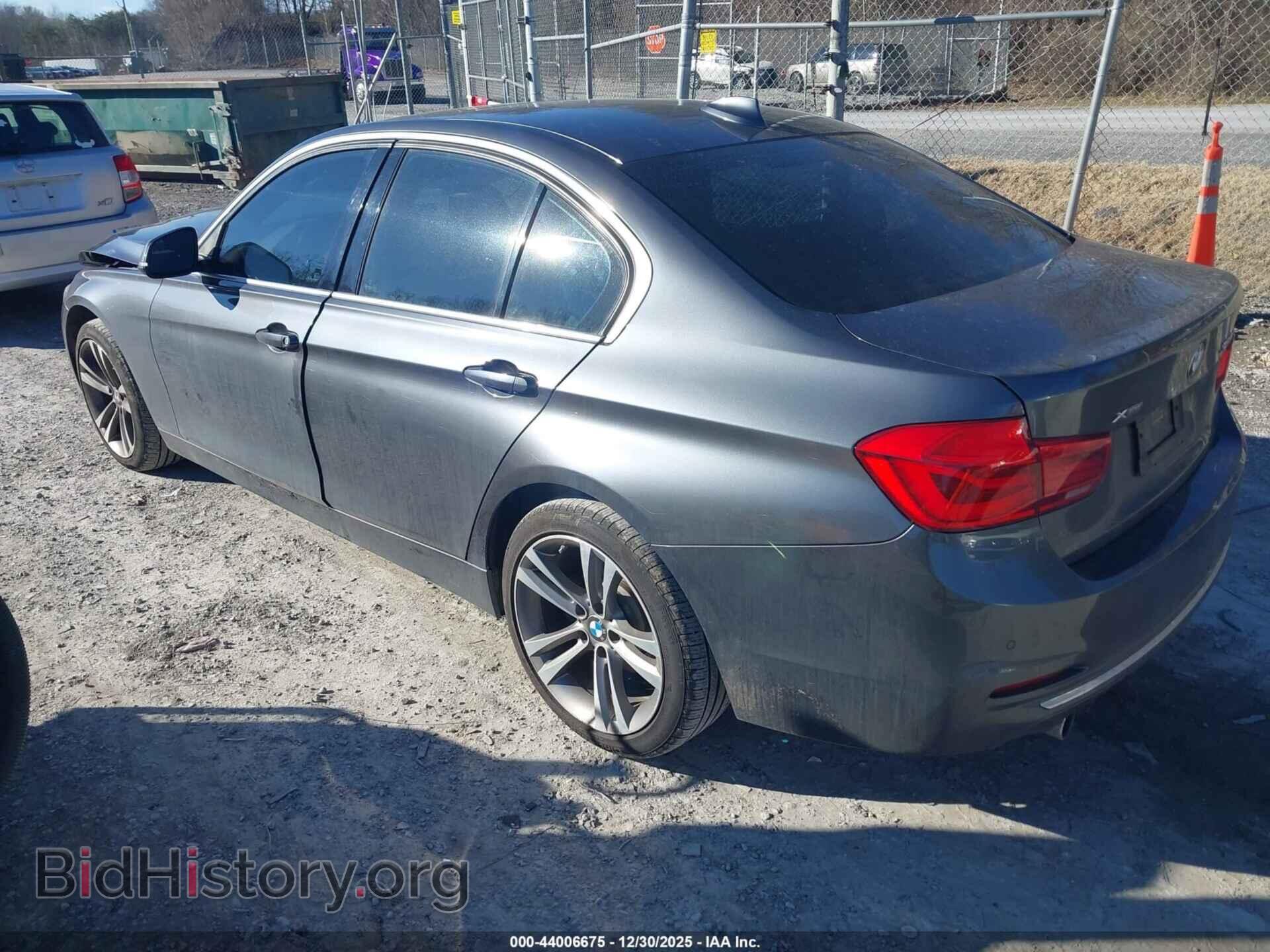 2018 BMW 328D - VIN: WBA8F1C59JAE97527 - Фото 3