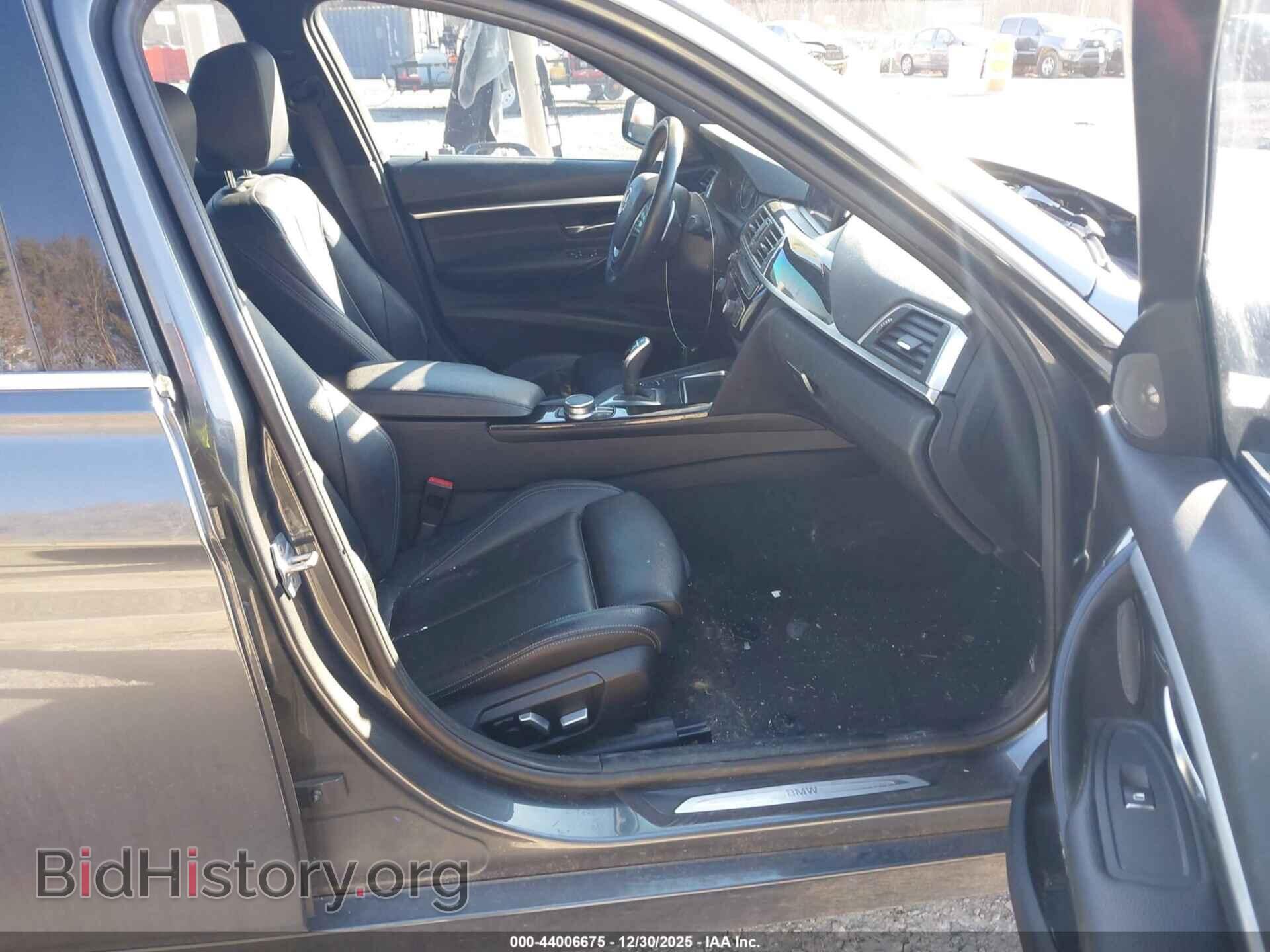 2018 BMW 328D - VIN: WBA8F1C59JAE97527 - Фото 5
