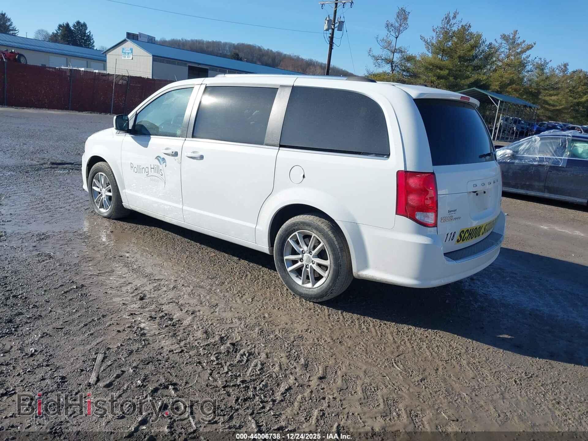 2018 DODGE GRAND CARAVAN - VIN: 2C4RDGCG8JR215629 - Фото 3