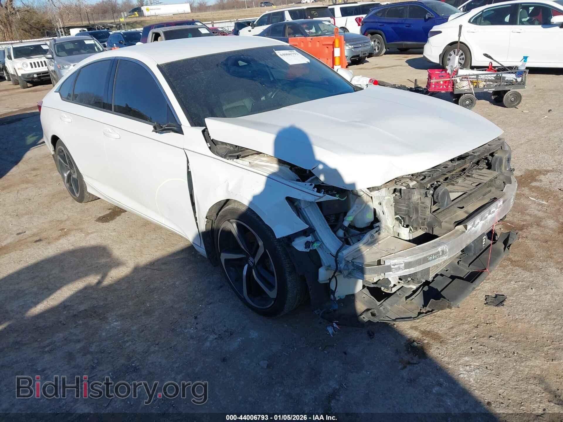 Photo 1HGCV1F31JA212862 - HONDA ACCORD 2018