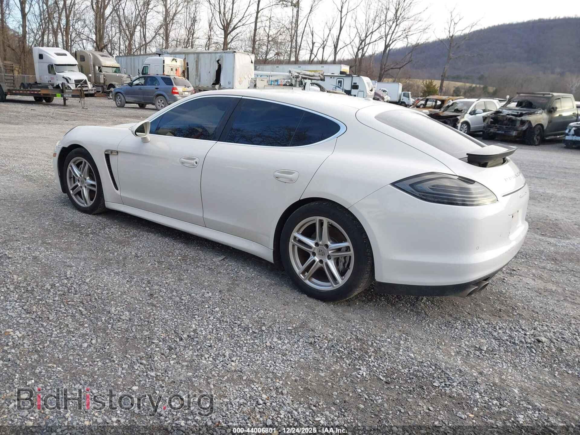 2012 PORSCHE PANAMERA - VIN: WP0AB2A76CL061510 - Фото 3