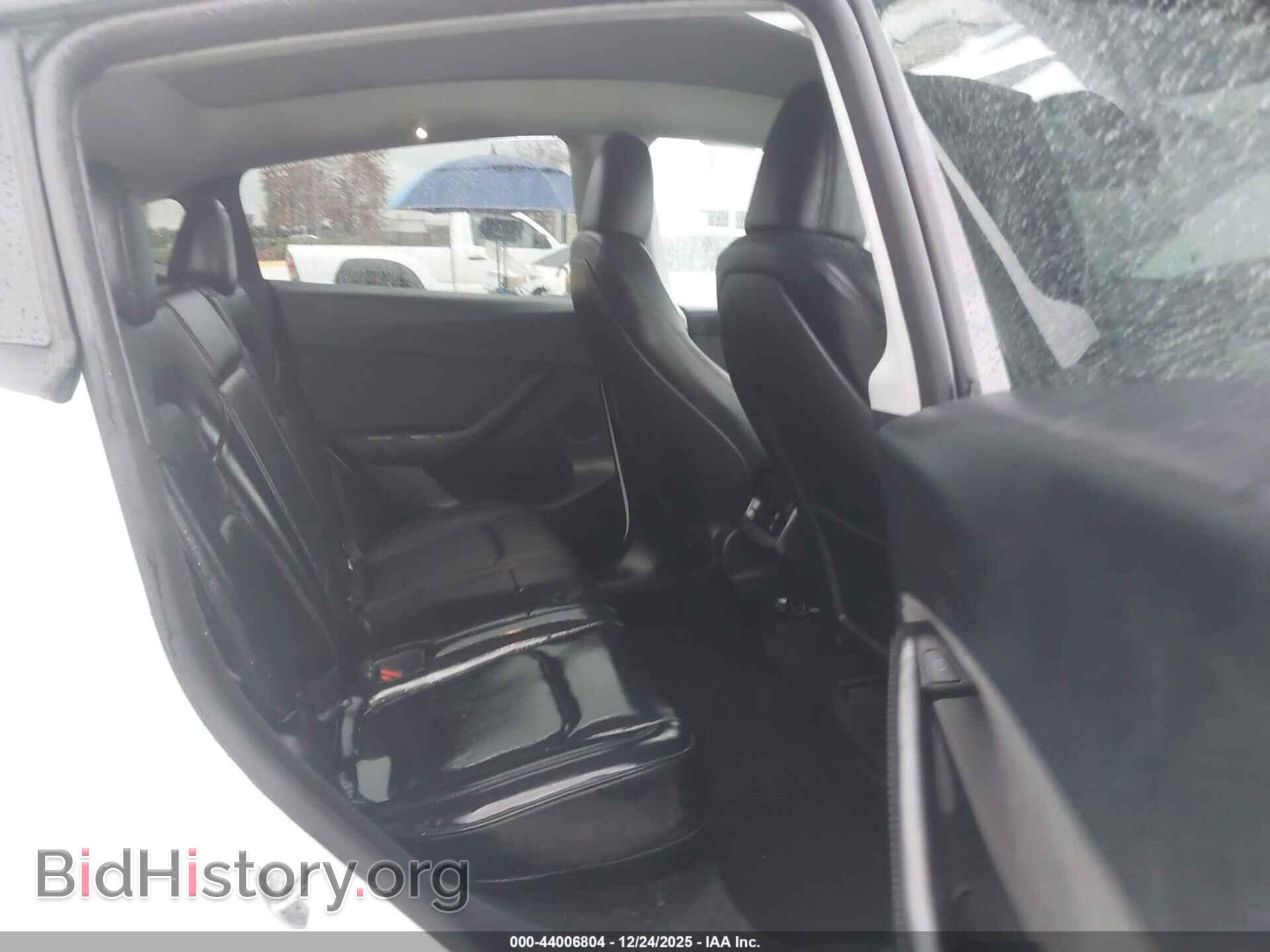 2024 TESLA MODEL Y - VIN: 7SAYGDED3RF149621 - Фото 8