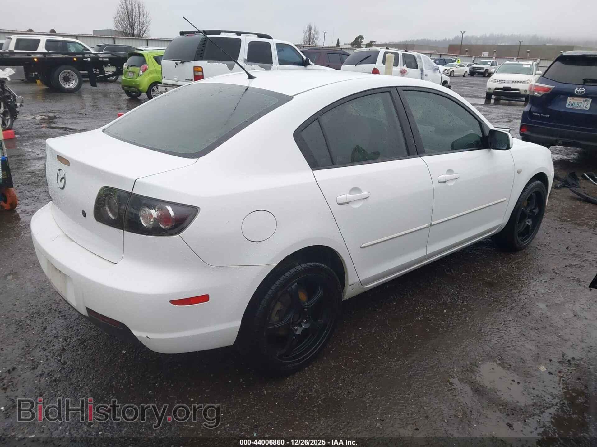 2007 MAZDA MAZDA3 - VIN: JM1BK32F471676283 - Фото 4