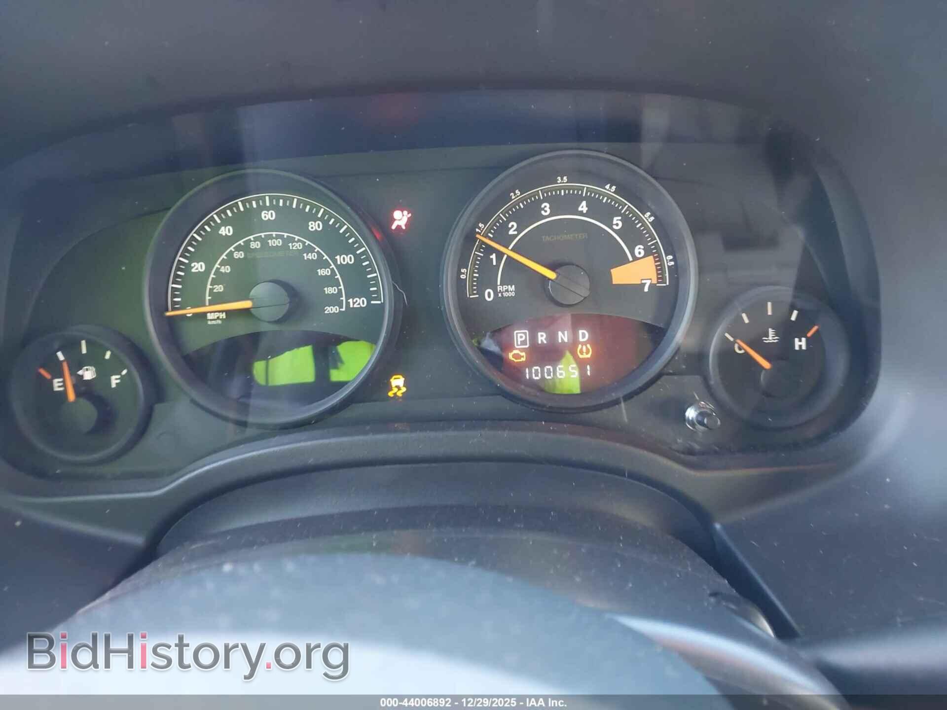 2014 JEEP COMPASS - VIN: 1C4NJCBA6ED727511 - Фото 7