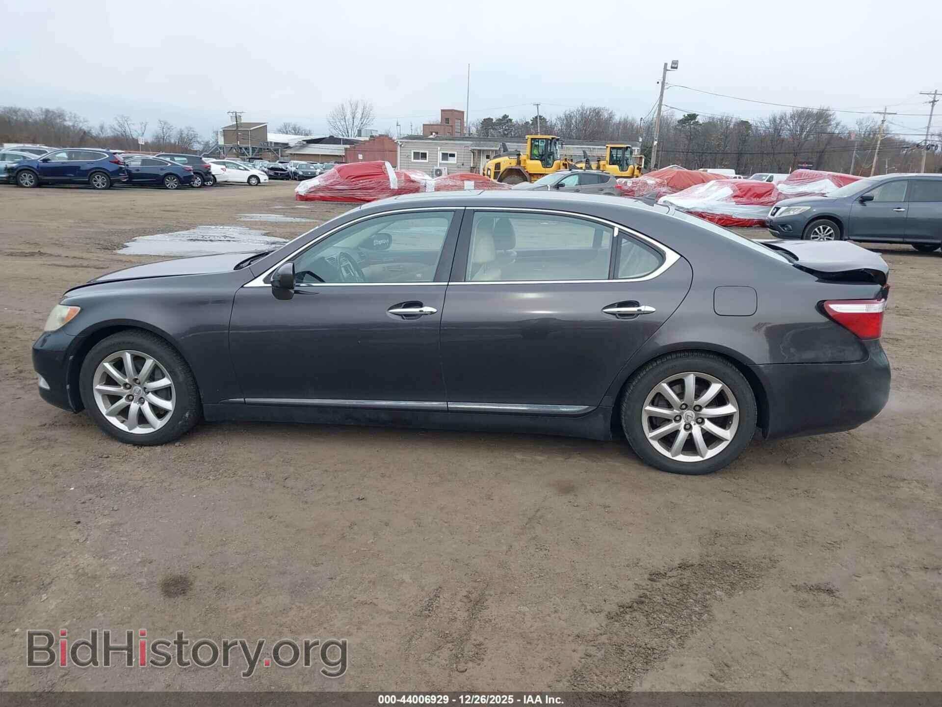 2009 LEXUS LS 460 - VIN: JTHGL46F595033650 - Photo 14