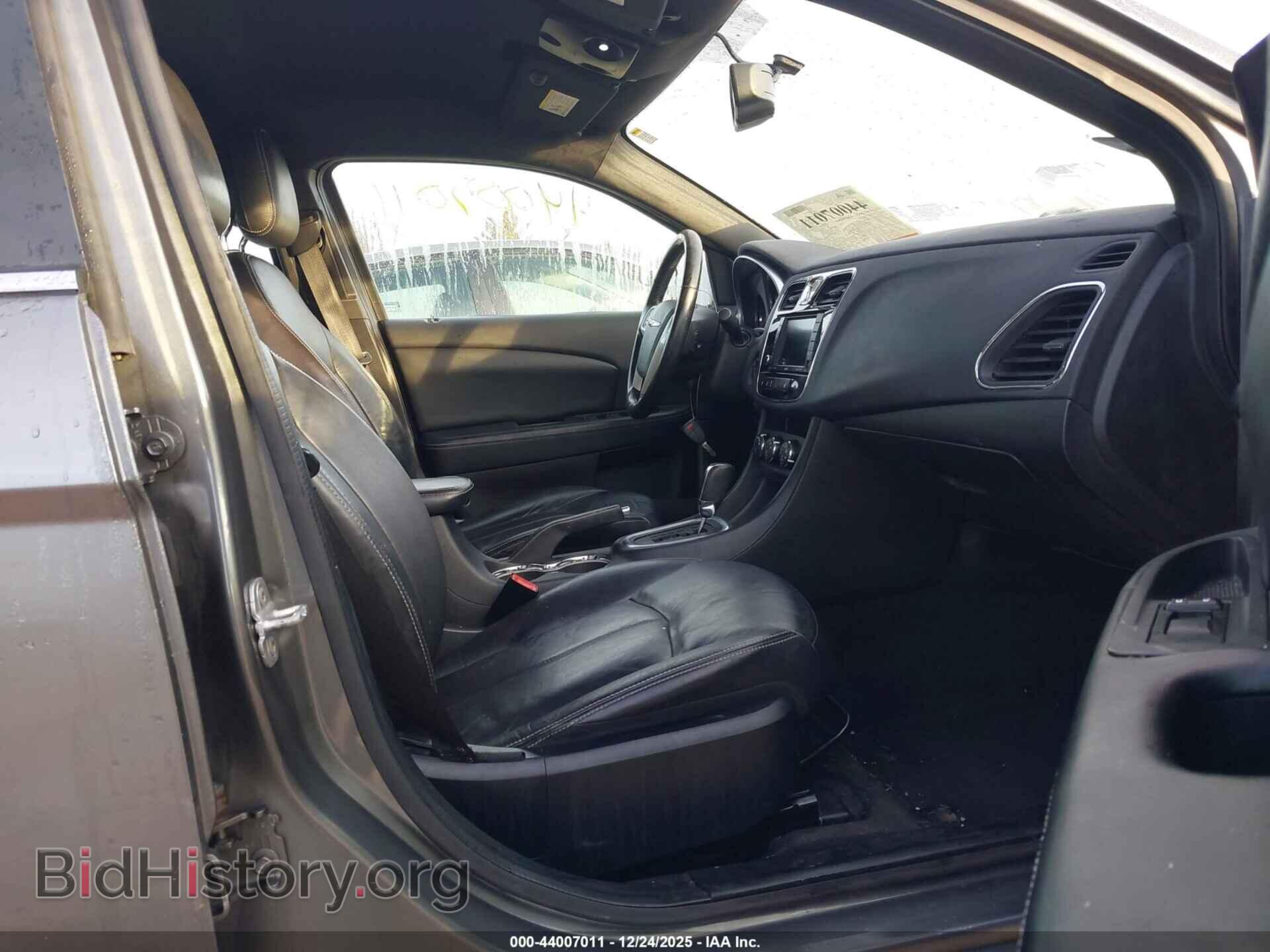 2012 CHRYSLER 200 - VIN: 1C3CCBCB7CN140829 - Фото 5