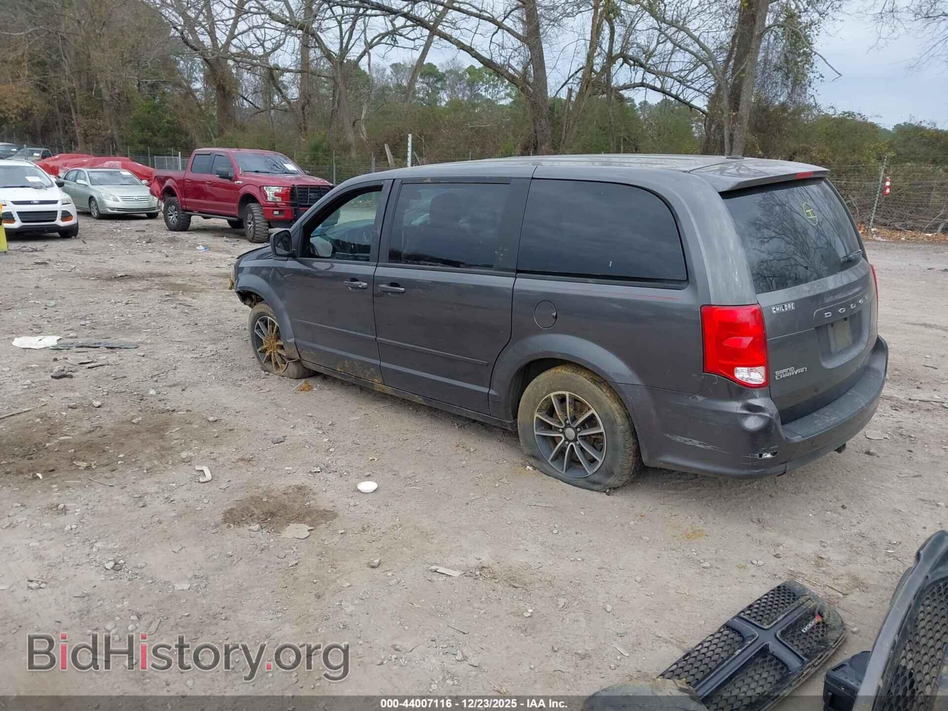 2015 DODGE GRAND CARAVAN - VIN: 2C4RDGBG3FR569437 - Фото 3