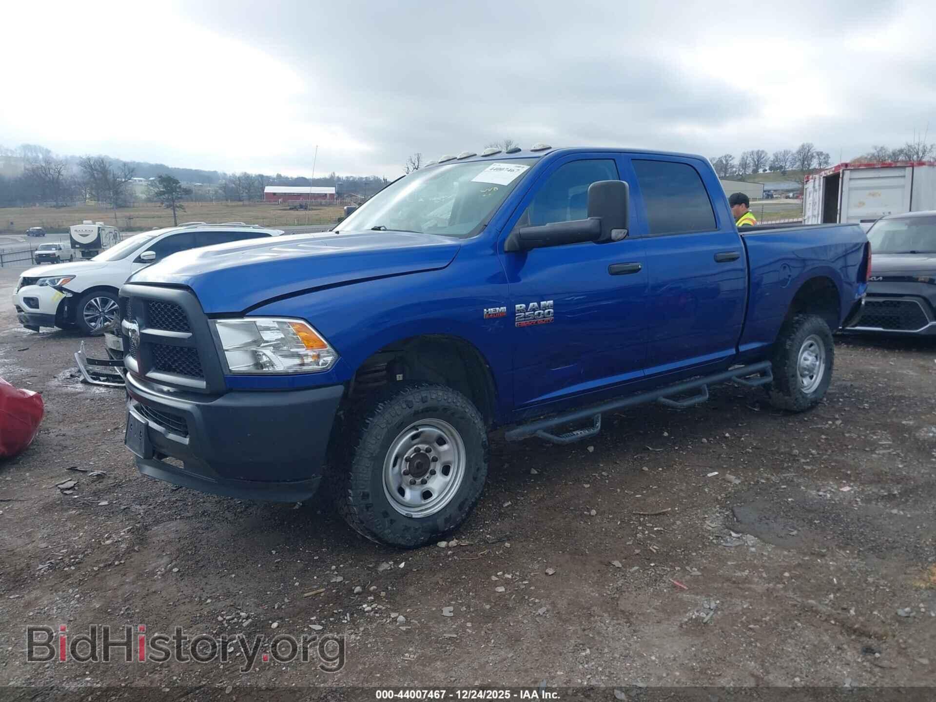 2018 RAM 2500 - VIN: 3C6UR5CJ5JG209814 - Фото 2