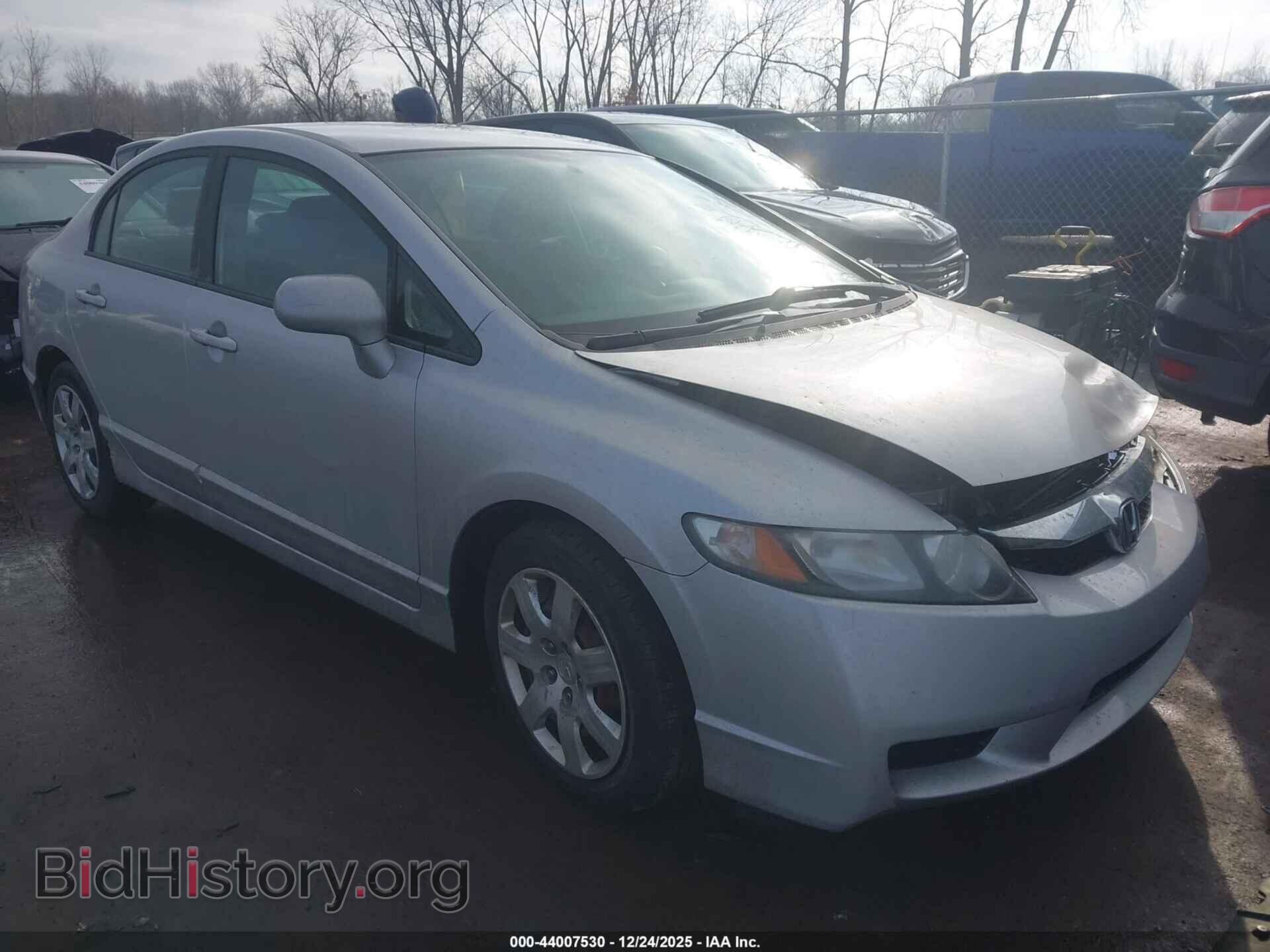 Фотография 19XFA16559E028896 - HONDA CIVIC 2009