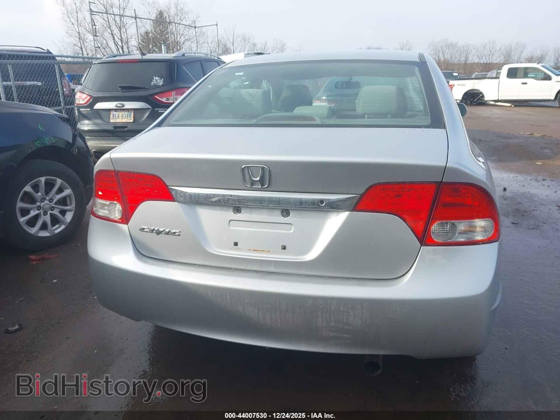 2009 HONDA CIVIC - VIN: 19XFA16559E028896 - Фото 16