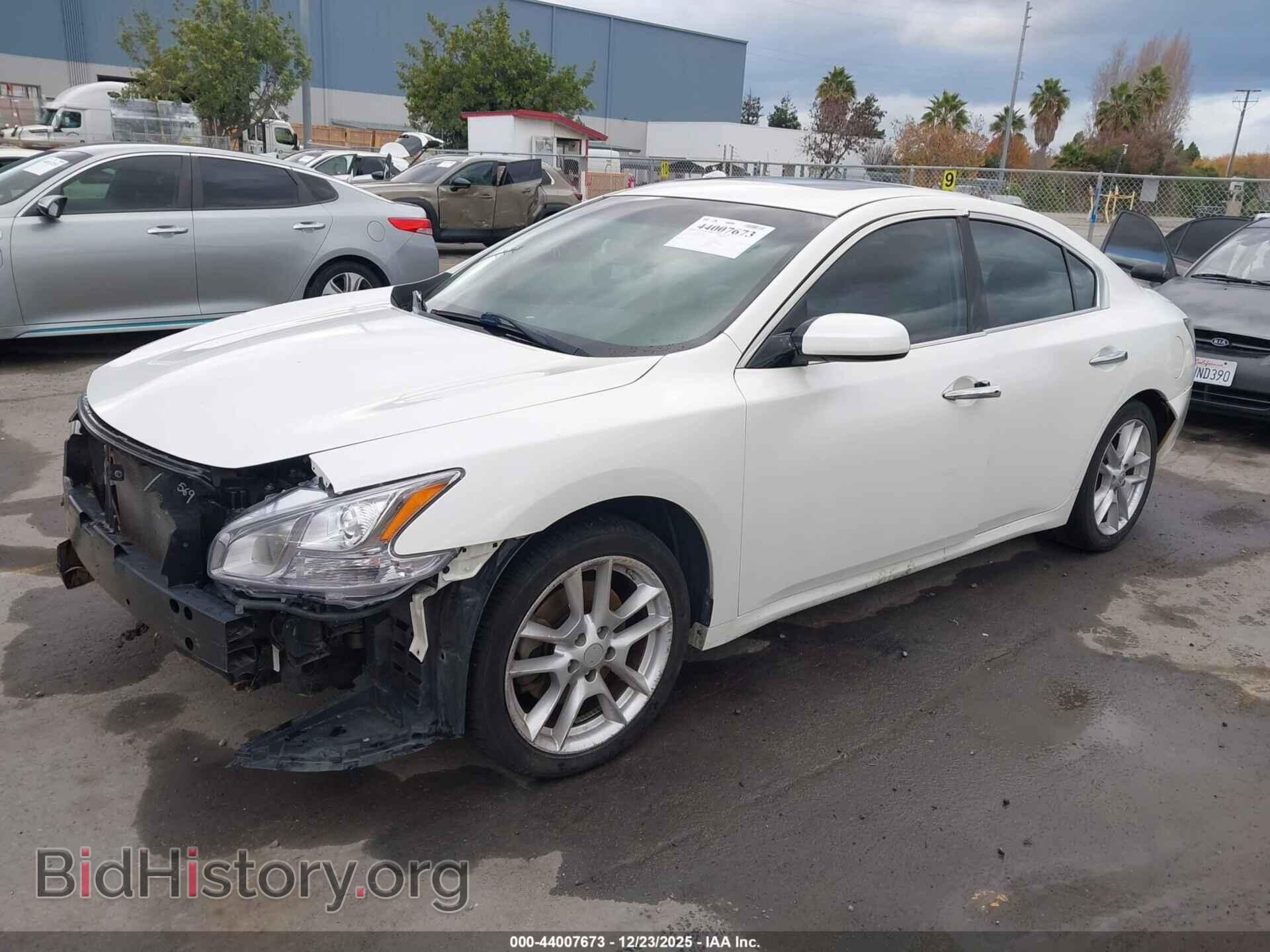 2013 NISSAN MAXIMA - VIN: 1N4AA5AP1DC823850 - Фото 2