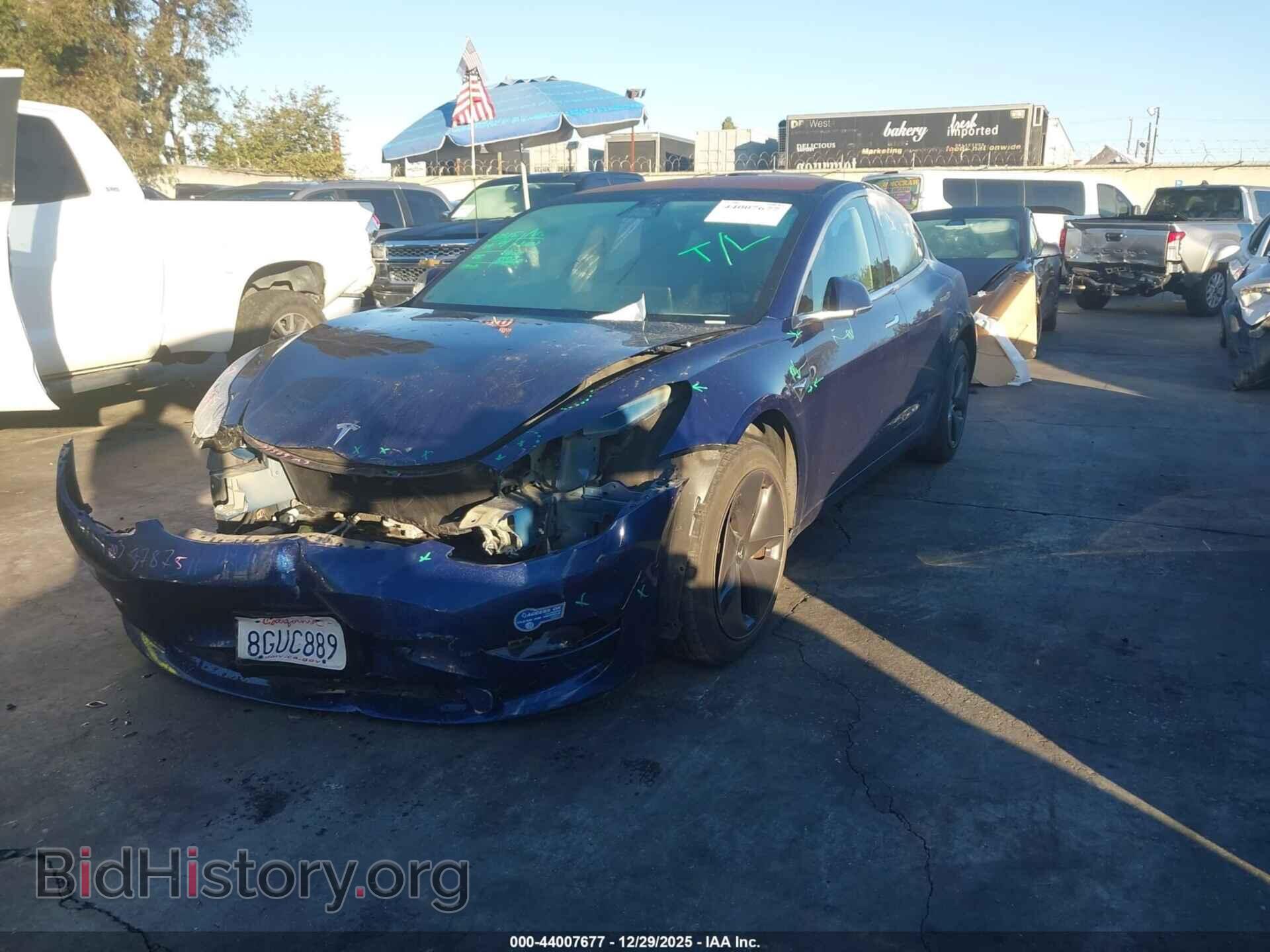 2018 TESLA MODEL 3 - VIN: 5YJ3E1EA2JF102571 - Photo 2