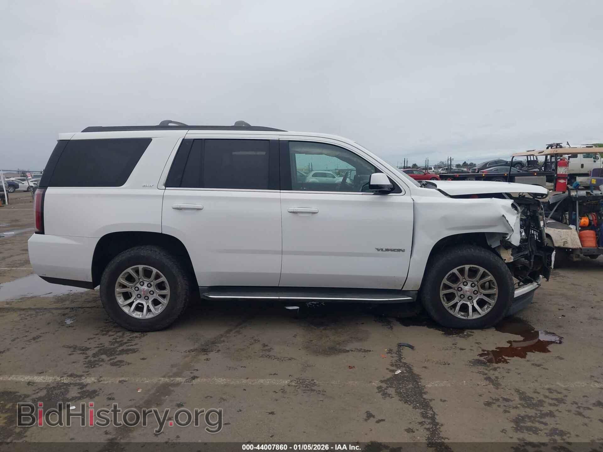 2016 GMC YUKON - VIN: 1GKS2BKC2GR137554 - Фото 13