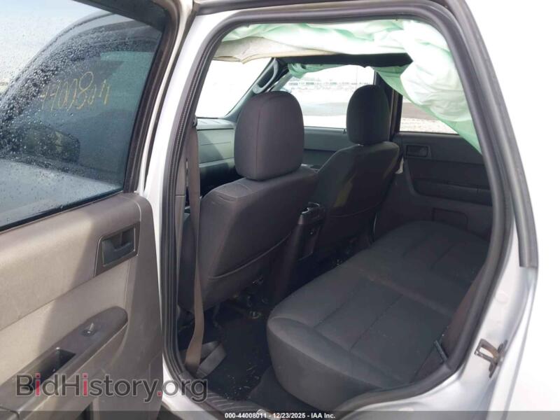 2012 Ford ESCAPE (VIN 1FMCU0DG6CKA48129) — фото 8 из 11