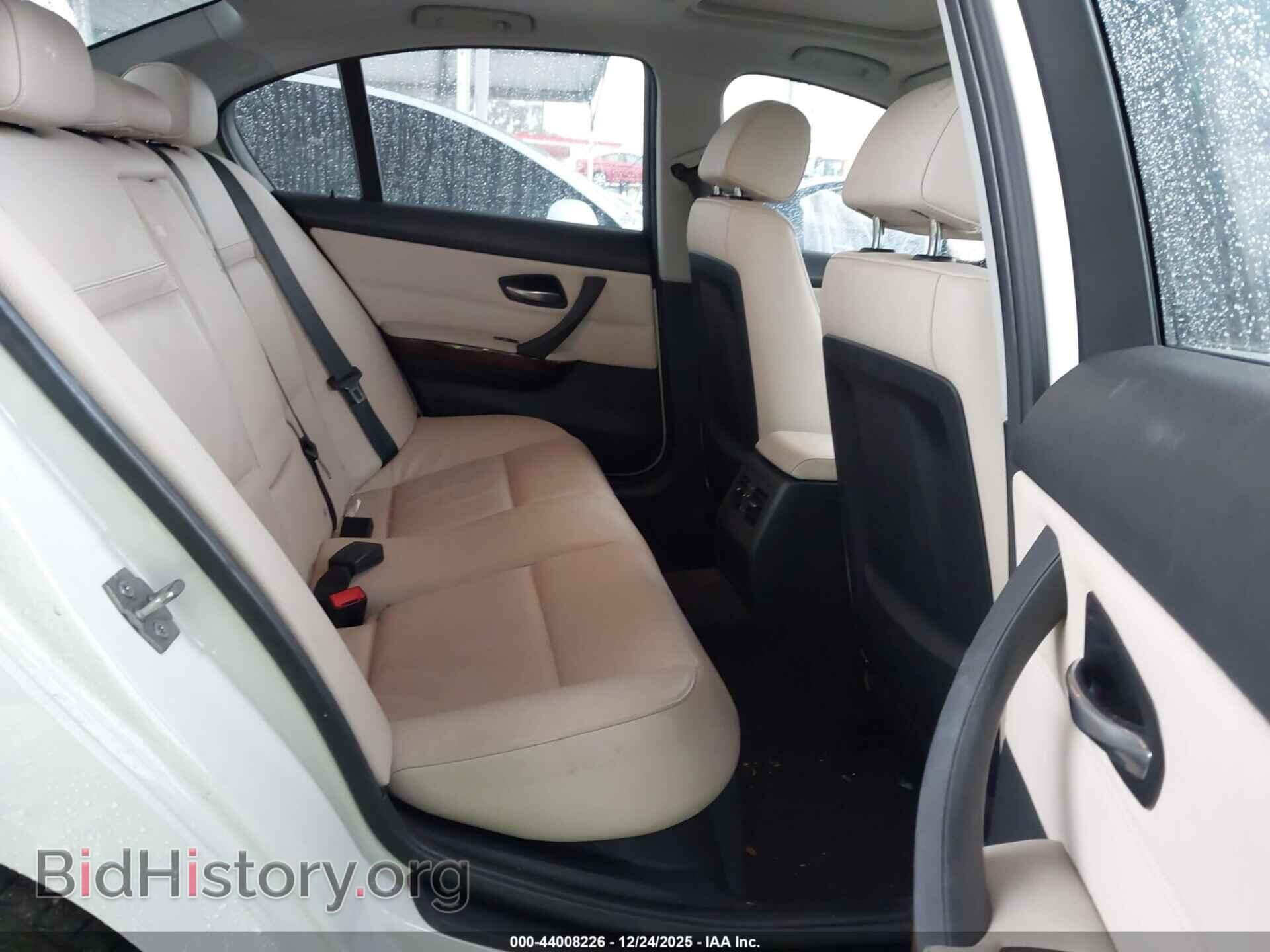2011 BMW 328I - VIN: WBAPH5C5XBA447991 - Фото 8