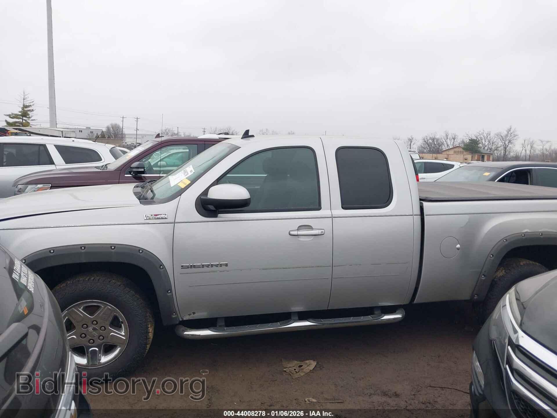 2010 GMC SIERRA 1500 - VIN: 1GTSKVE38AZ157663 - Фото 14