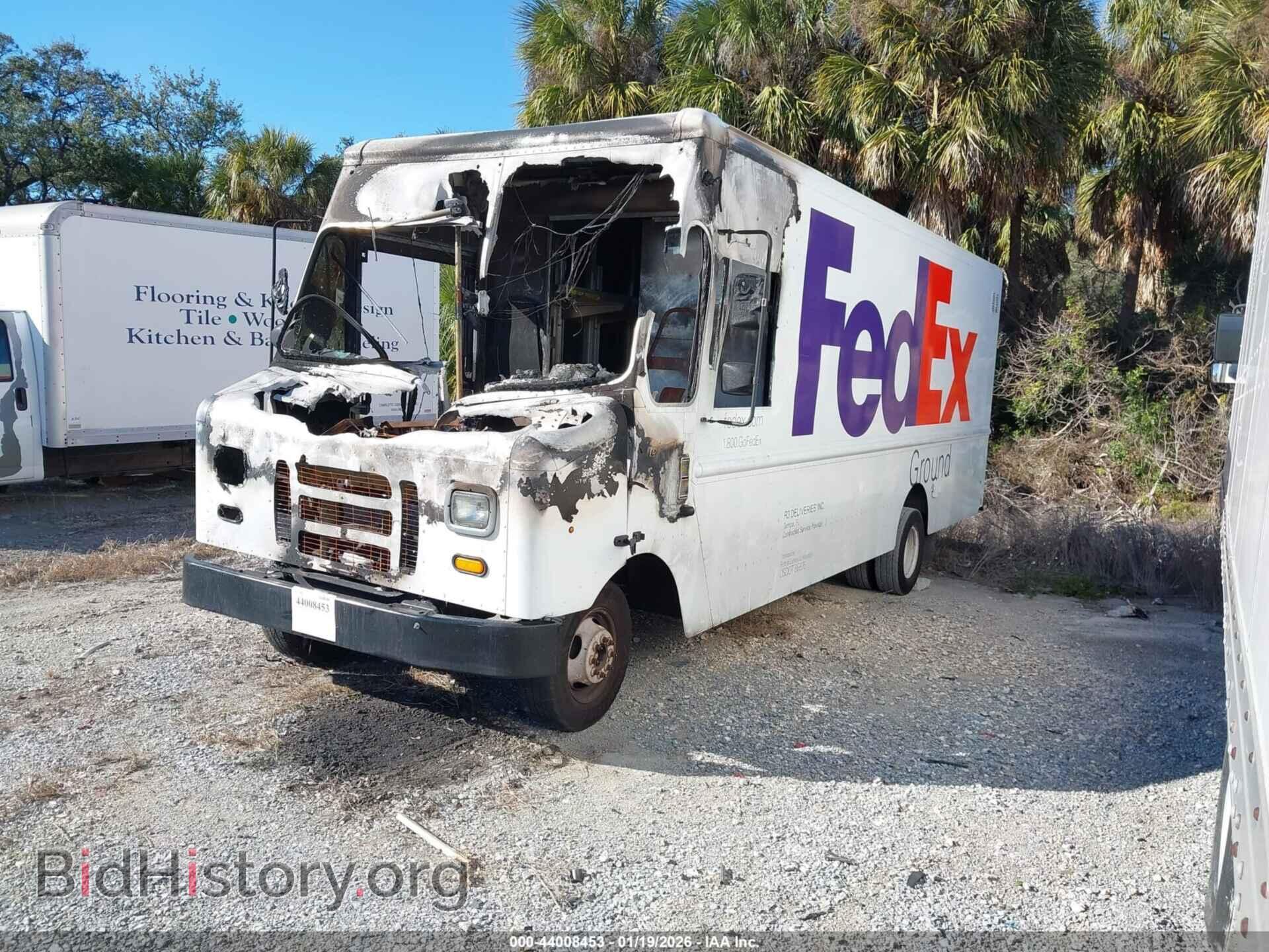 2019 FORD E-350 STRIPPED - VIN: 1FC3E3K62KDC15134 - Фото 2