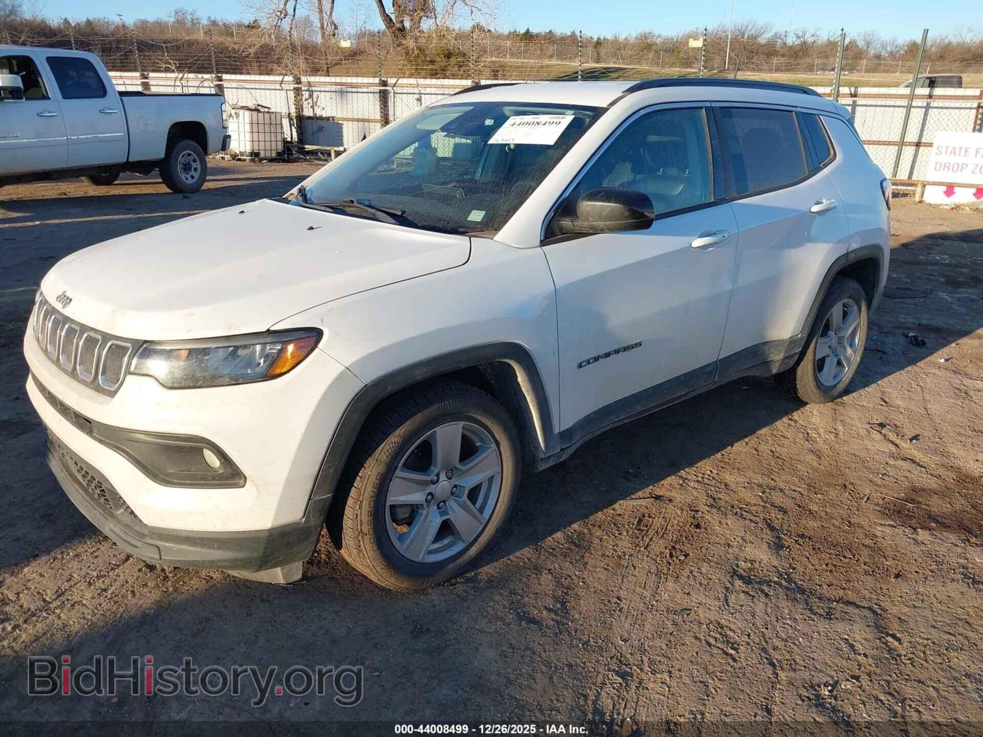 2022 JEEP COMPASS - VIN: 3C4NJDBB8NT216391 - Фото 2