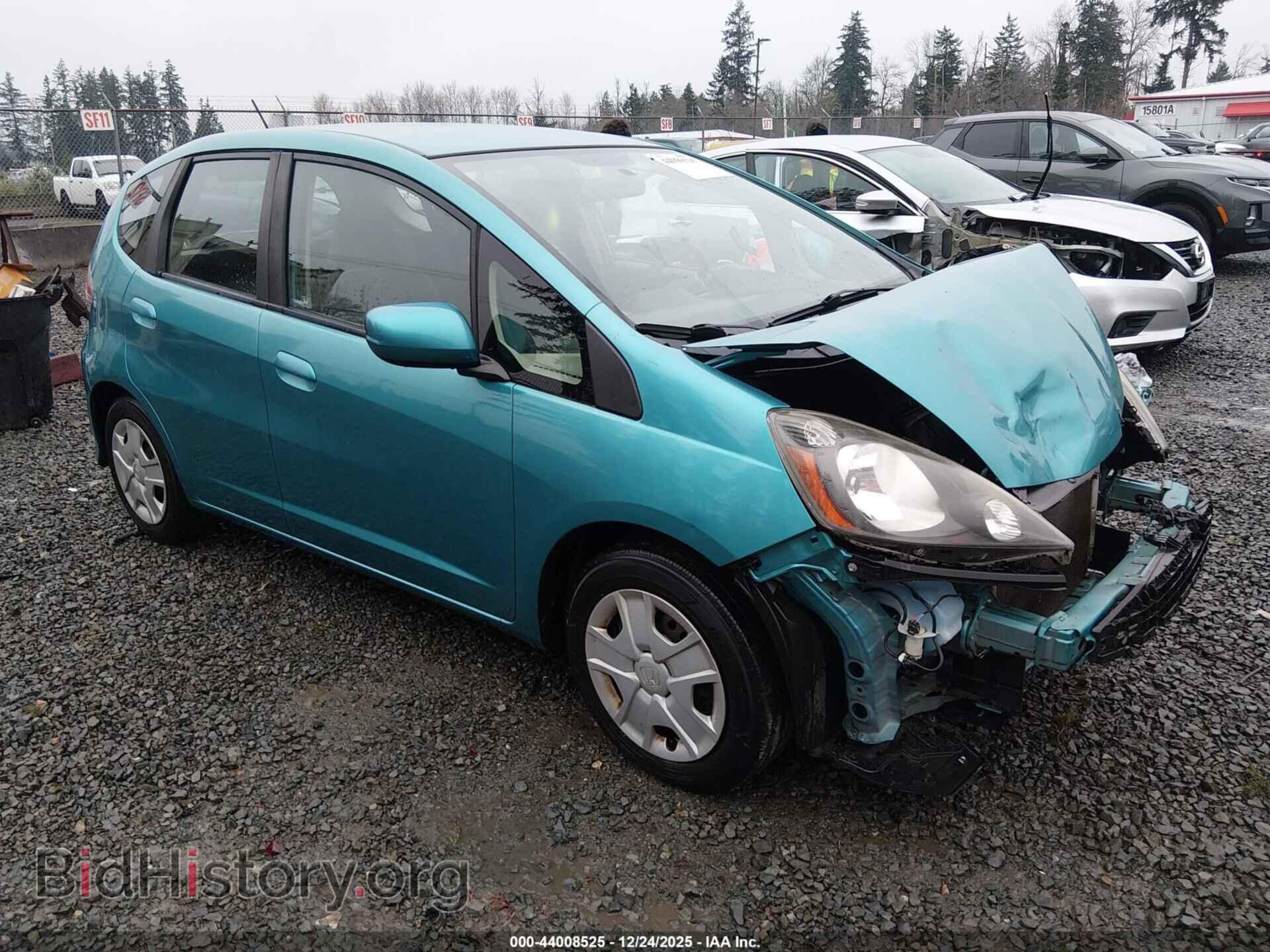 Фотография JHMGE8H3XDC010339 - HONDA FIT 2013