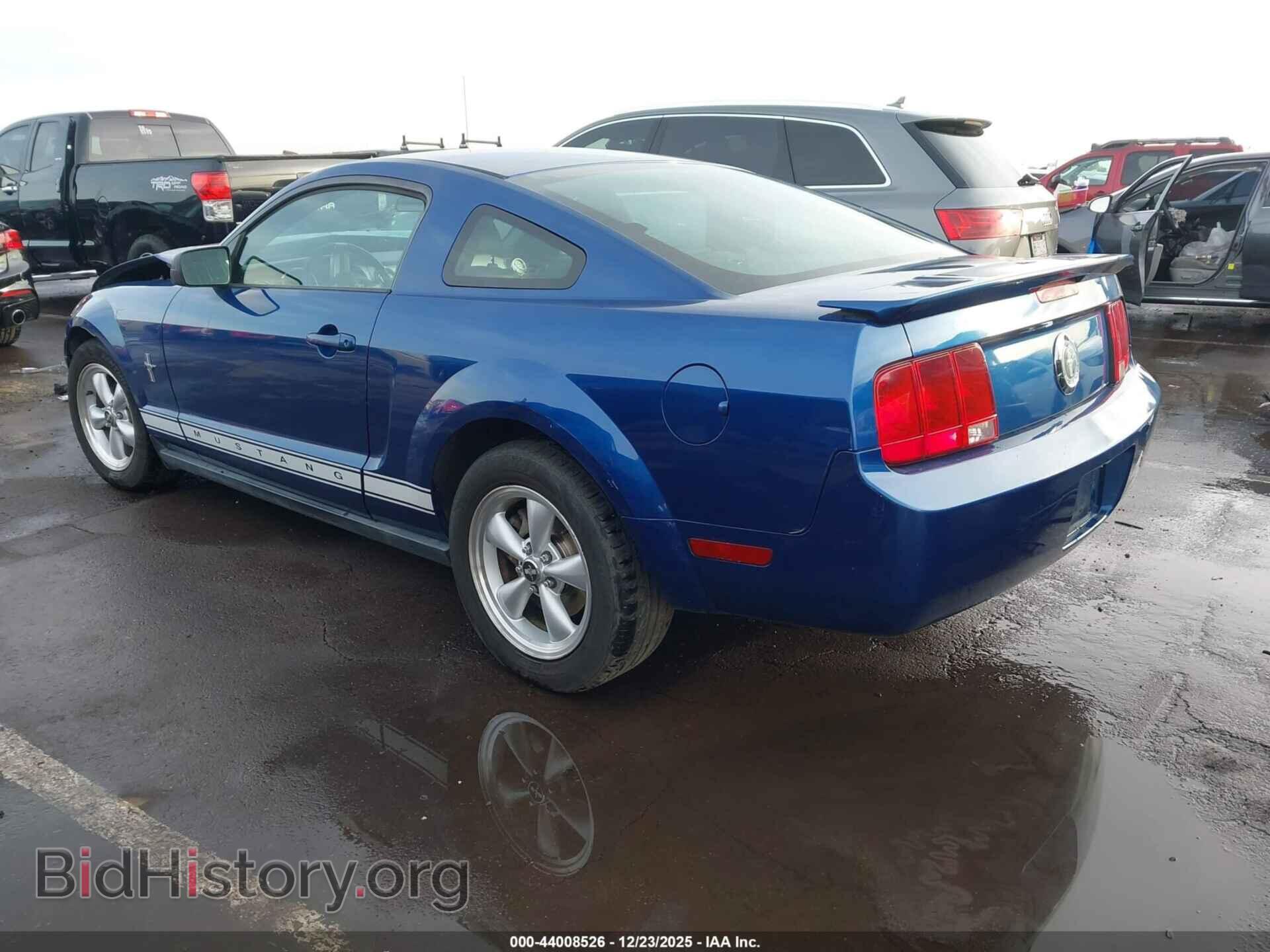2007 FORD MUSTANG - VIN: 1ZVHT80N375270547 - Фото 3